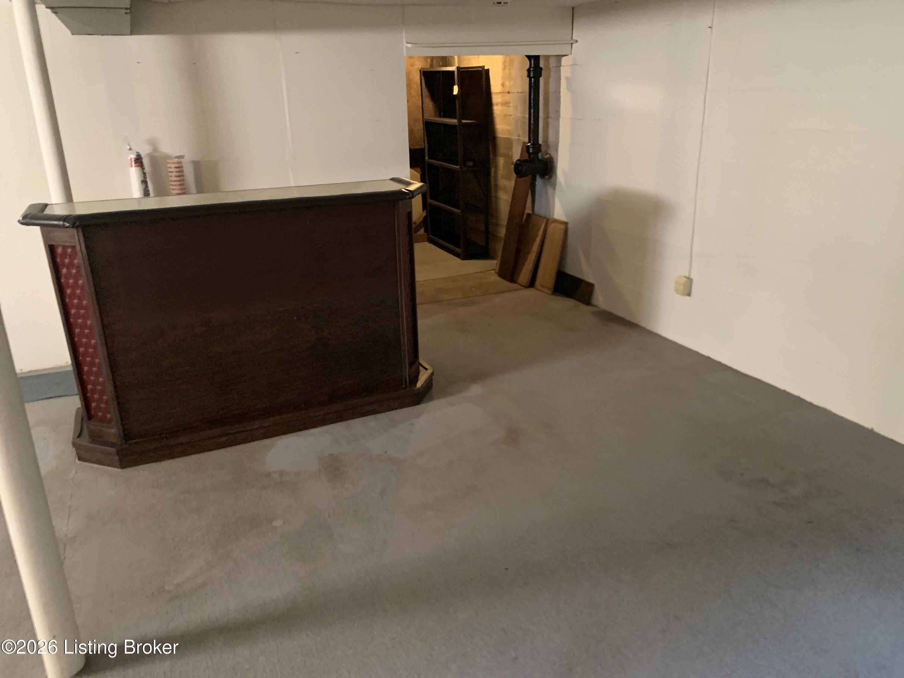 4929 Fielding Way Property Photo 14