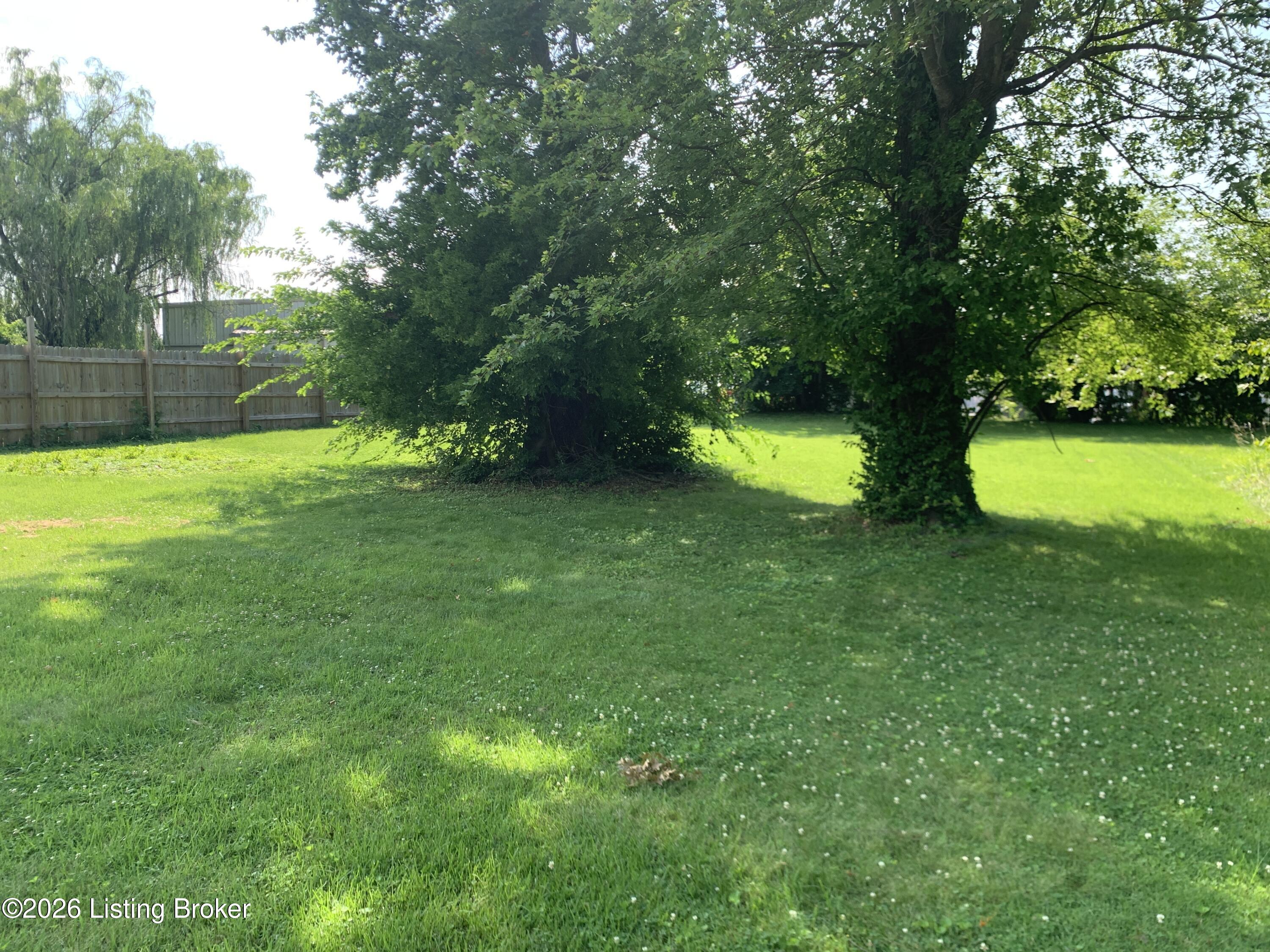 4929 Fielding Way Property Photo 18