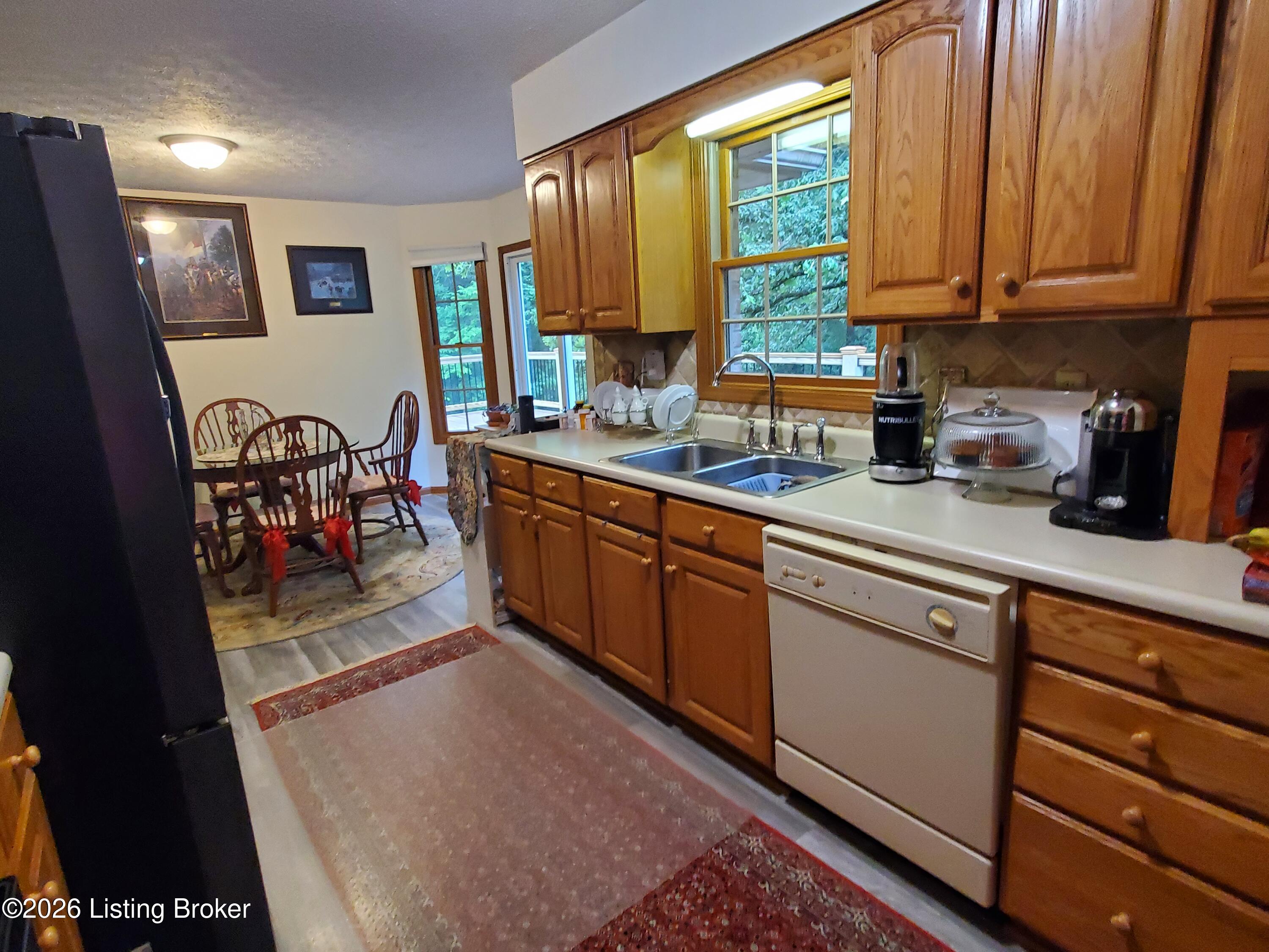 235 Forrest Hills Rd Property Photo 9