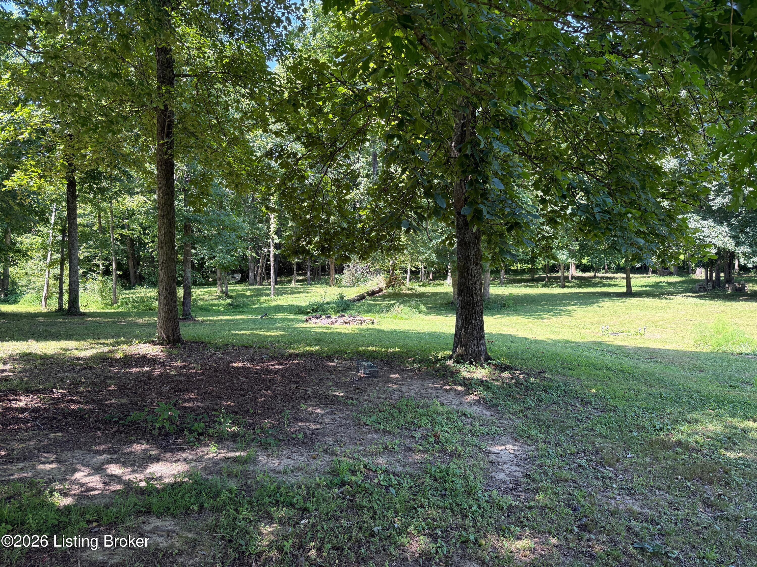 35 Oakland Dr Property Photo 14