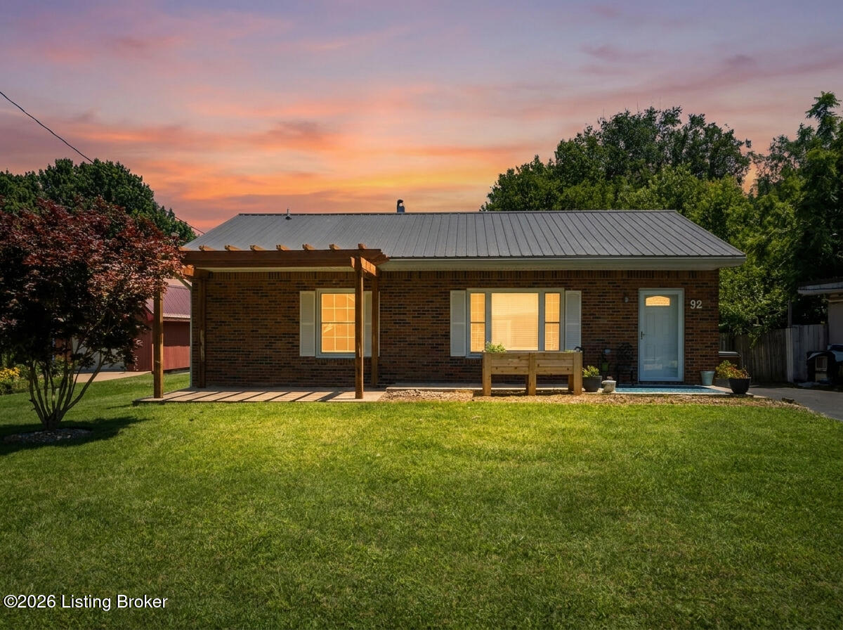 92 Indian Trail Property Photo 6