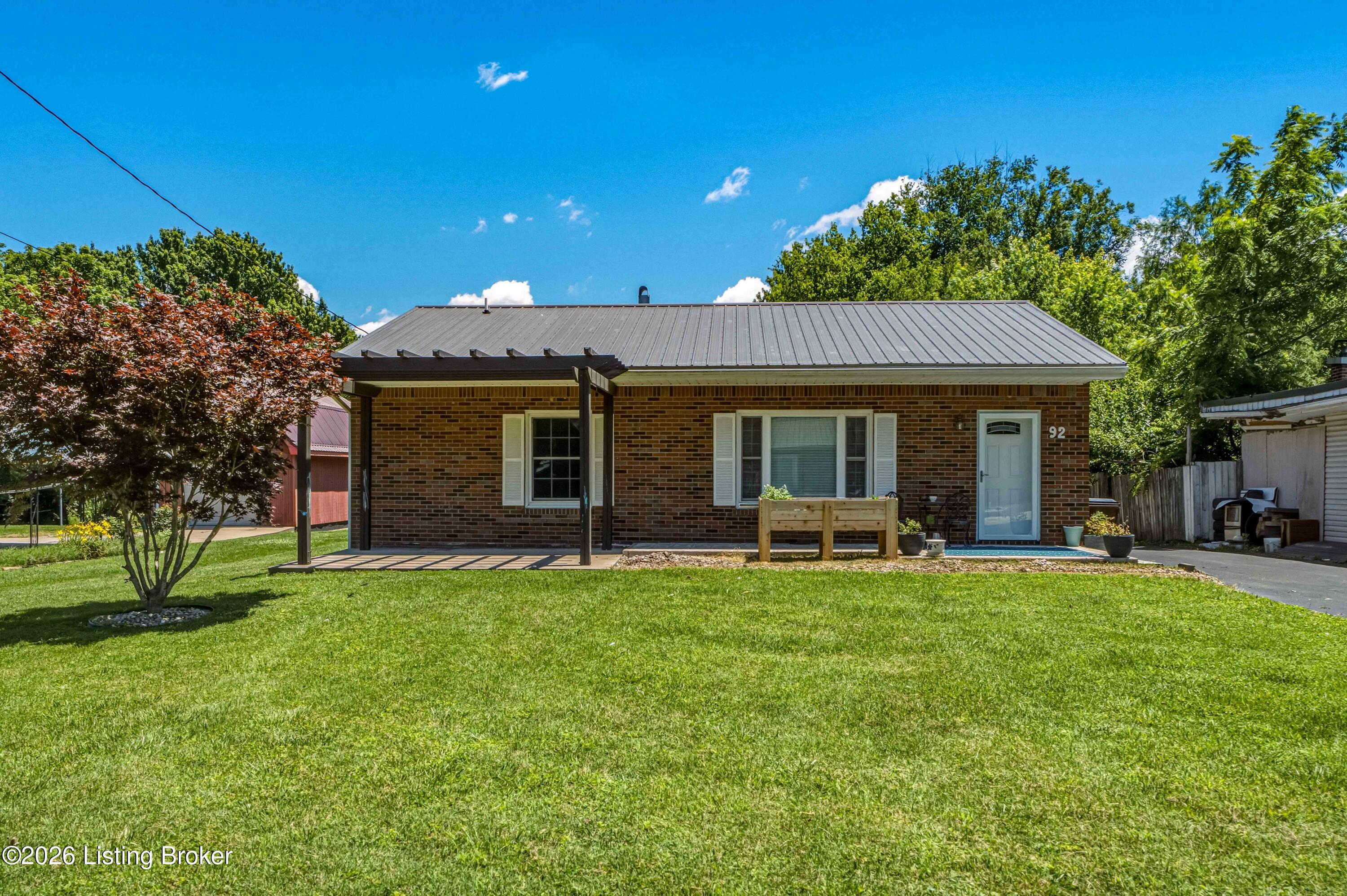 92 Indian Trail Property Photo 7