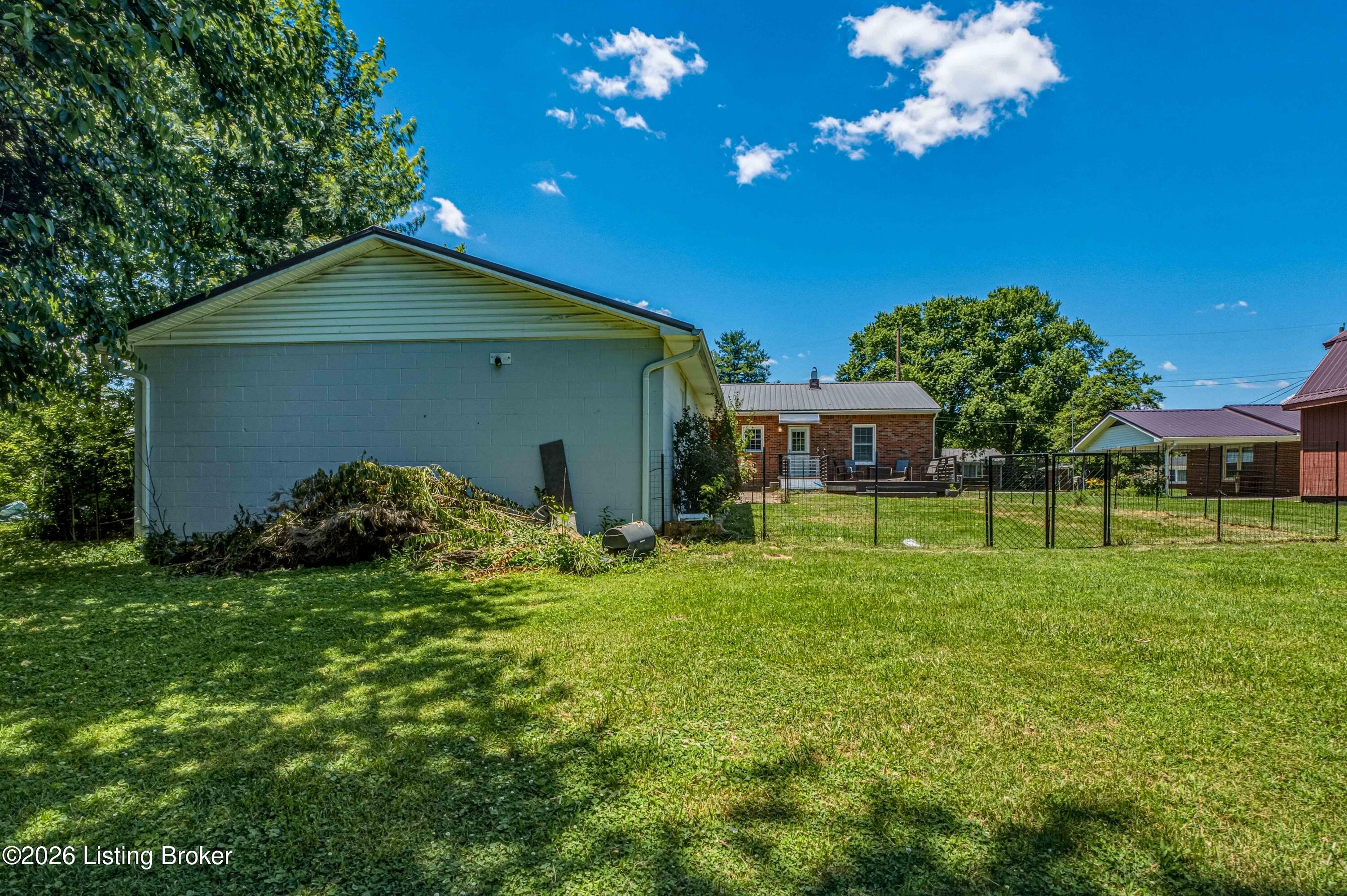 92 Indian Trail Property Photo 32