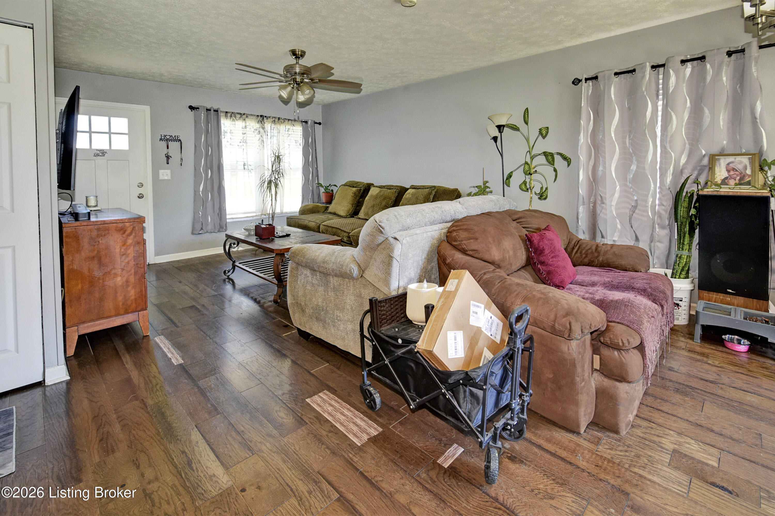323 Meadowood Rd Property Photo 8