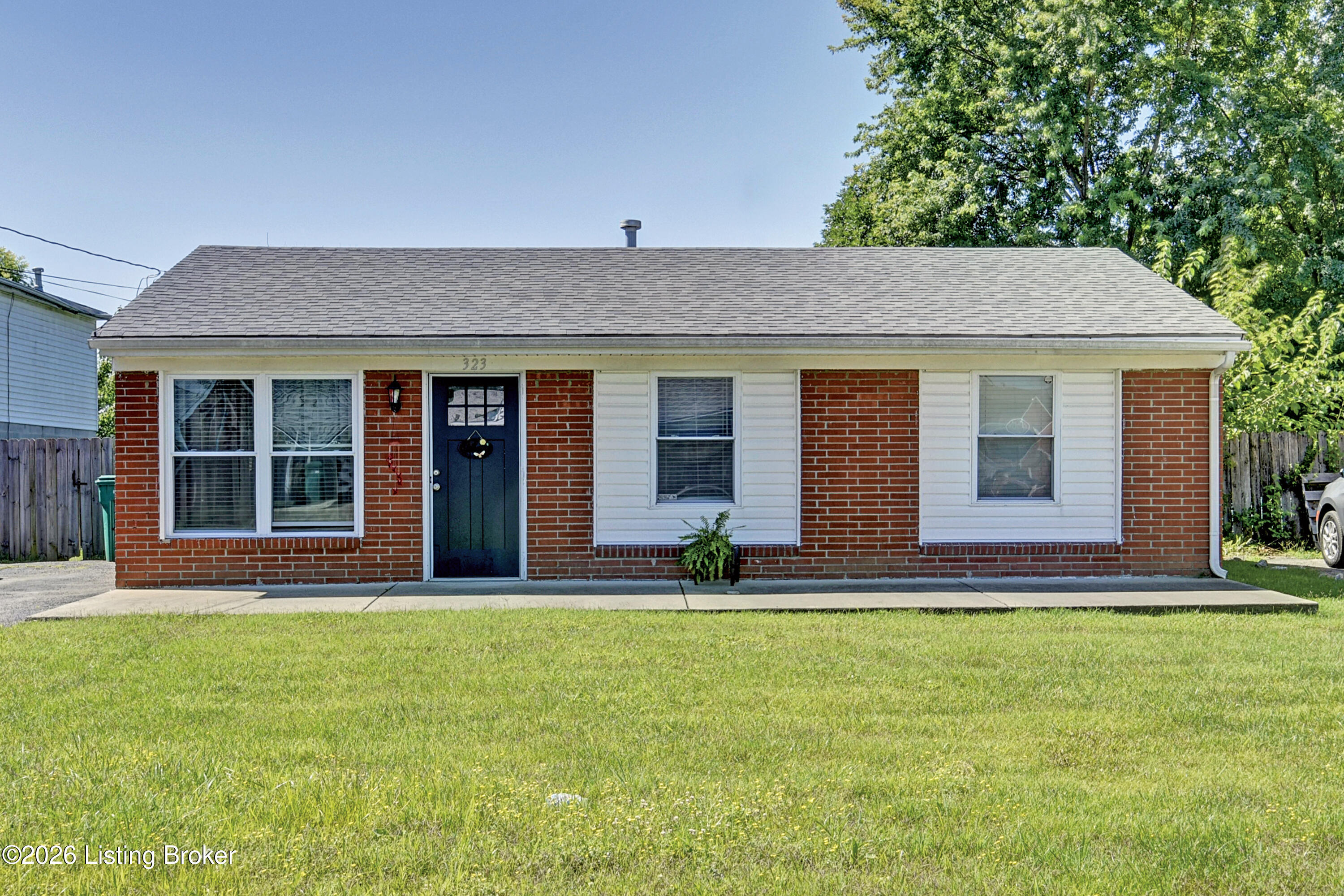 323 Meadowood Rd Property Photo 17