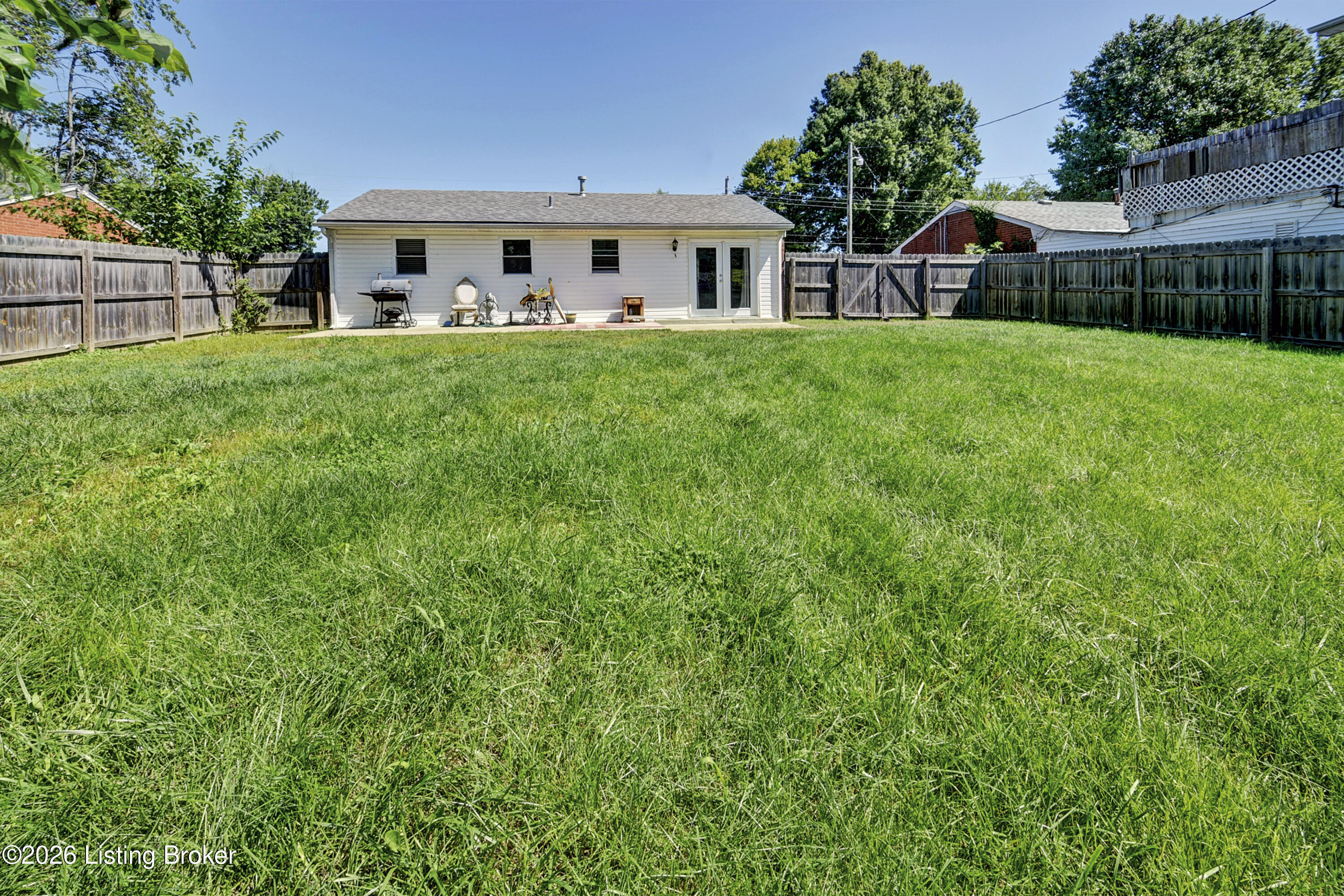 323 Meadowood Rd Property Photo 23