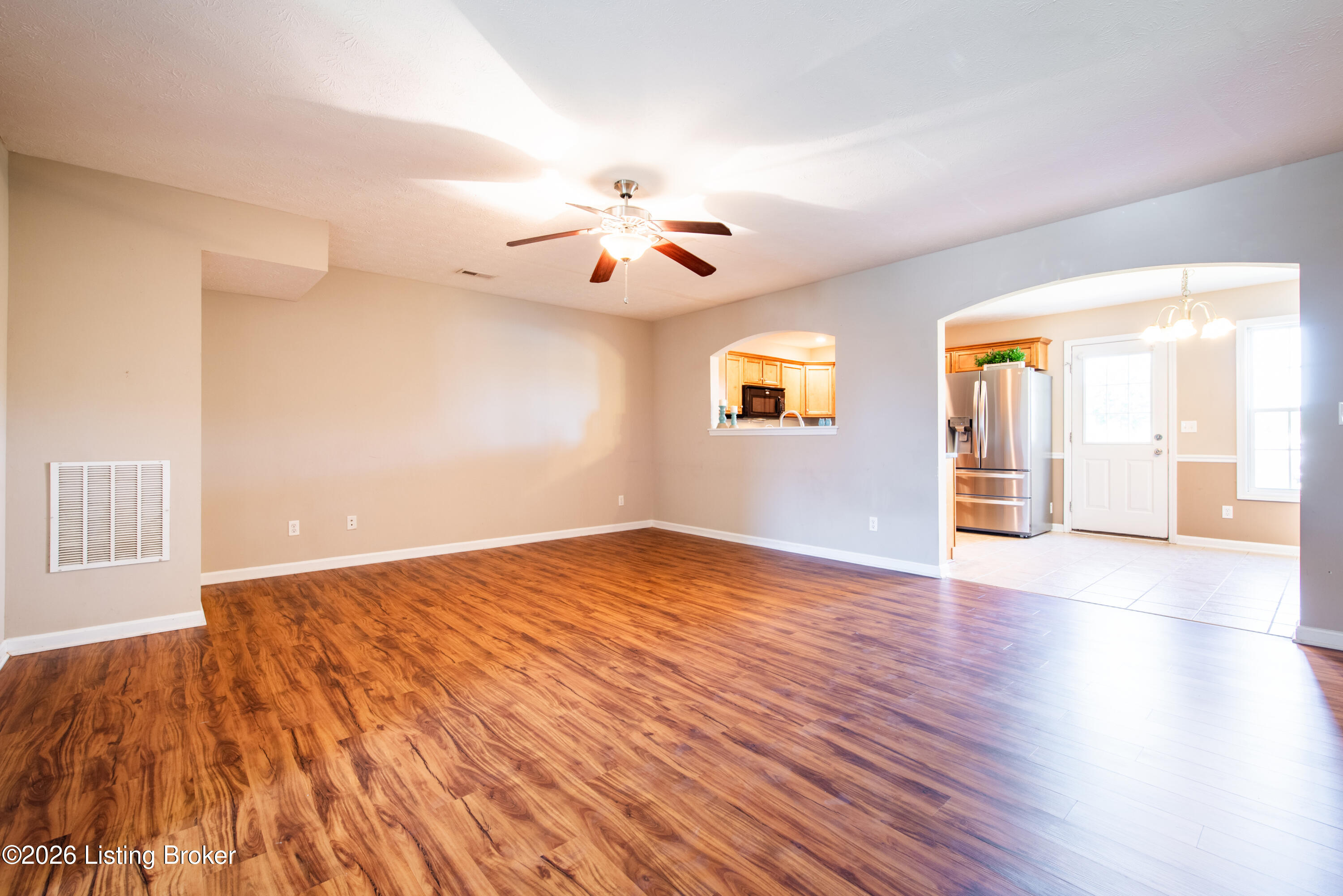 101 College Station Ct # F Property Photo 5