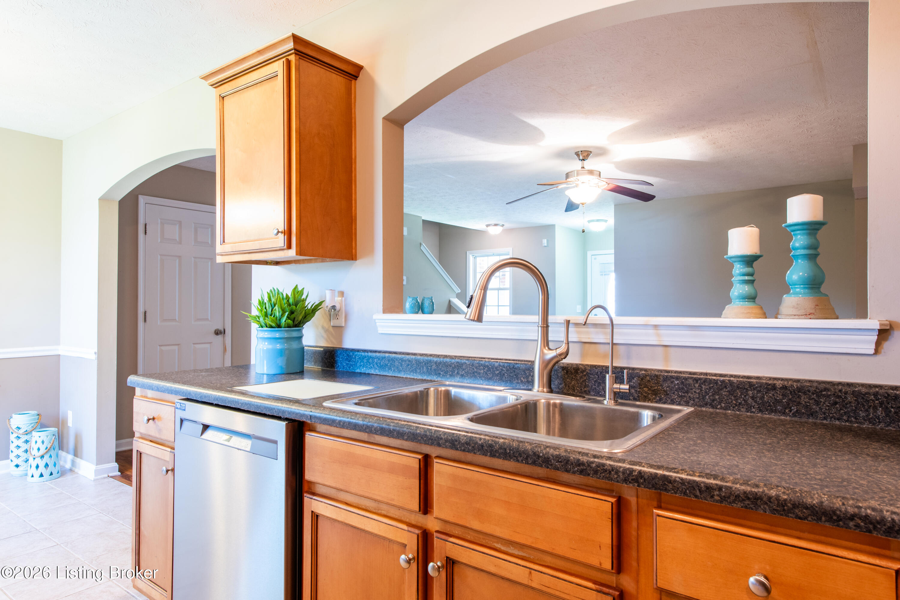 101 College Station Ct # F Property Photo 9