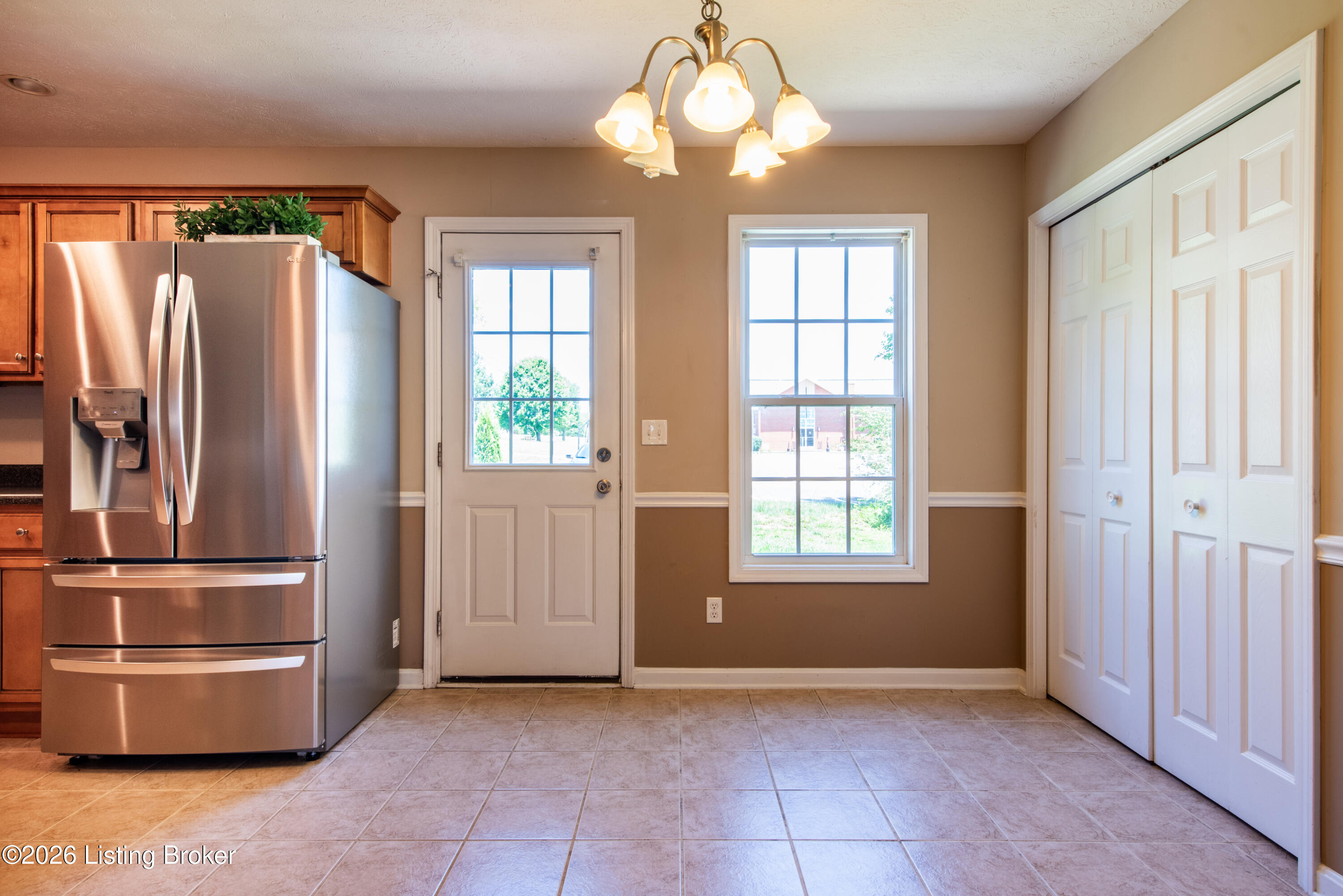 101 College Station Ct # F Property Photo 12