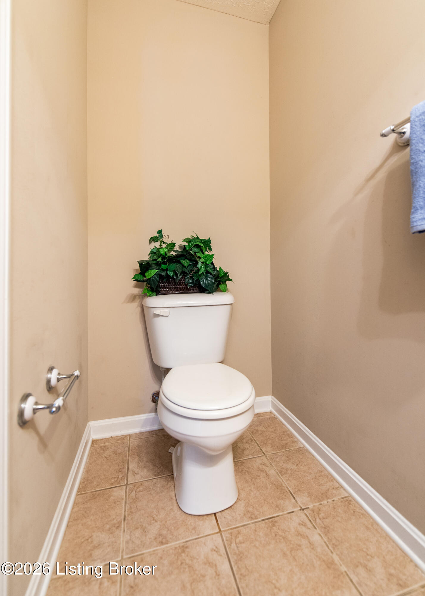 101 College Station Ct # F Property Photo 15