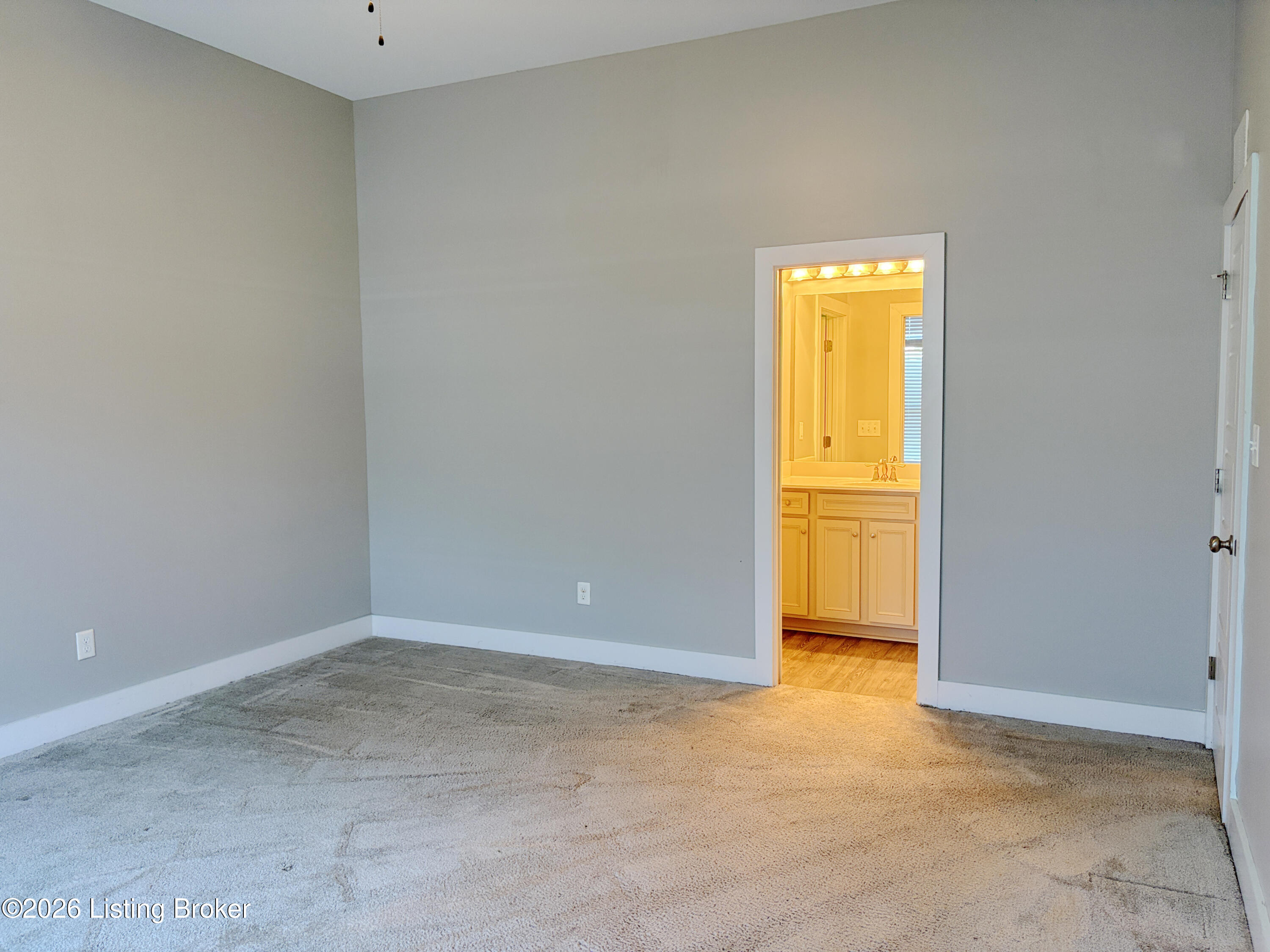 2304 Artisan Glen Ct Property Photo 14
