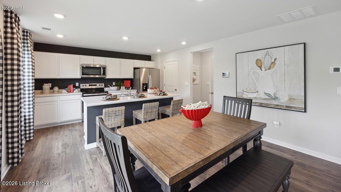 2010 Derby Way Property Photo 6
