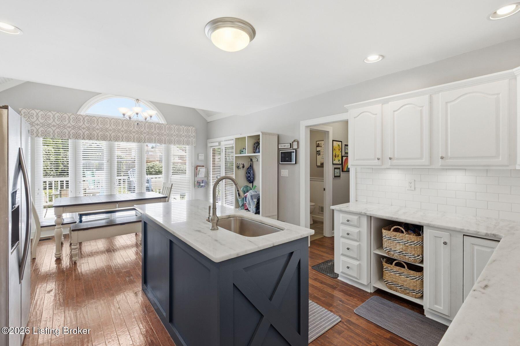 2707 Sycamore Woods Ct Property Photo 14