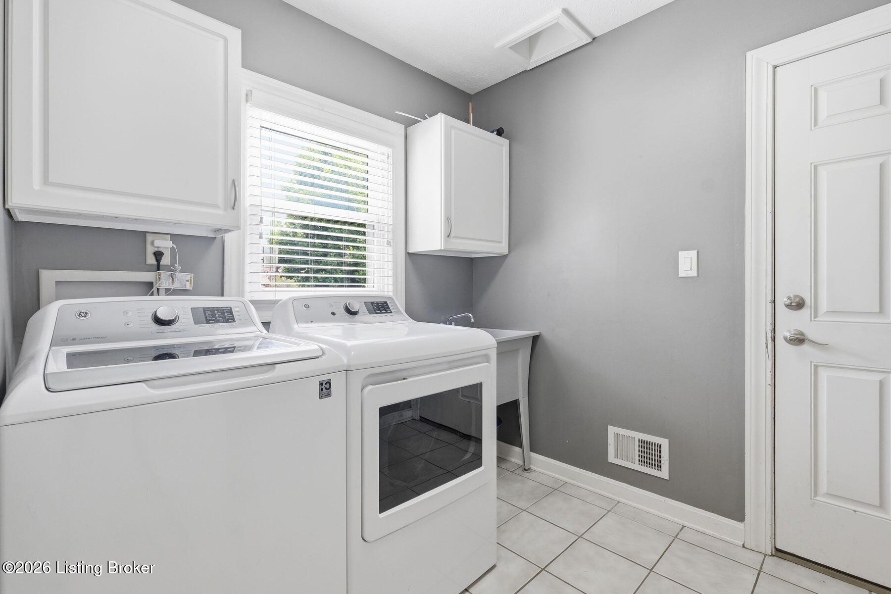 2707 Sycamore Woods Ct Property Photo 22