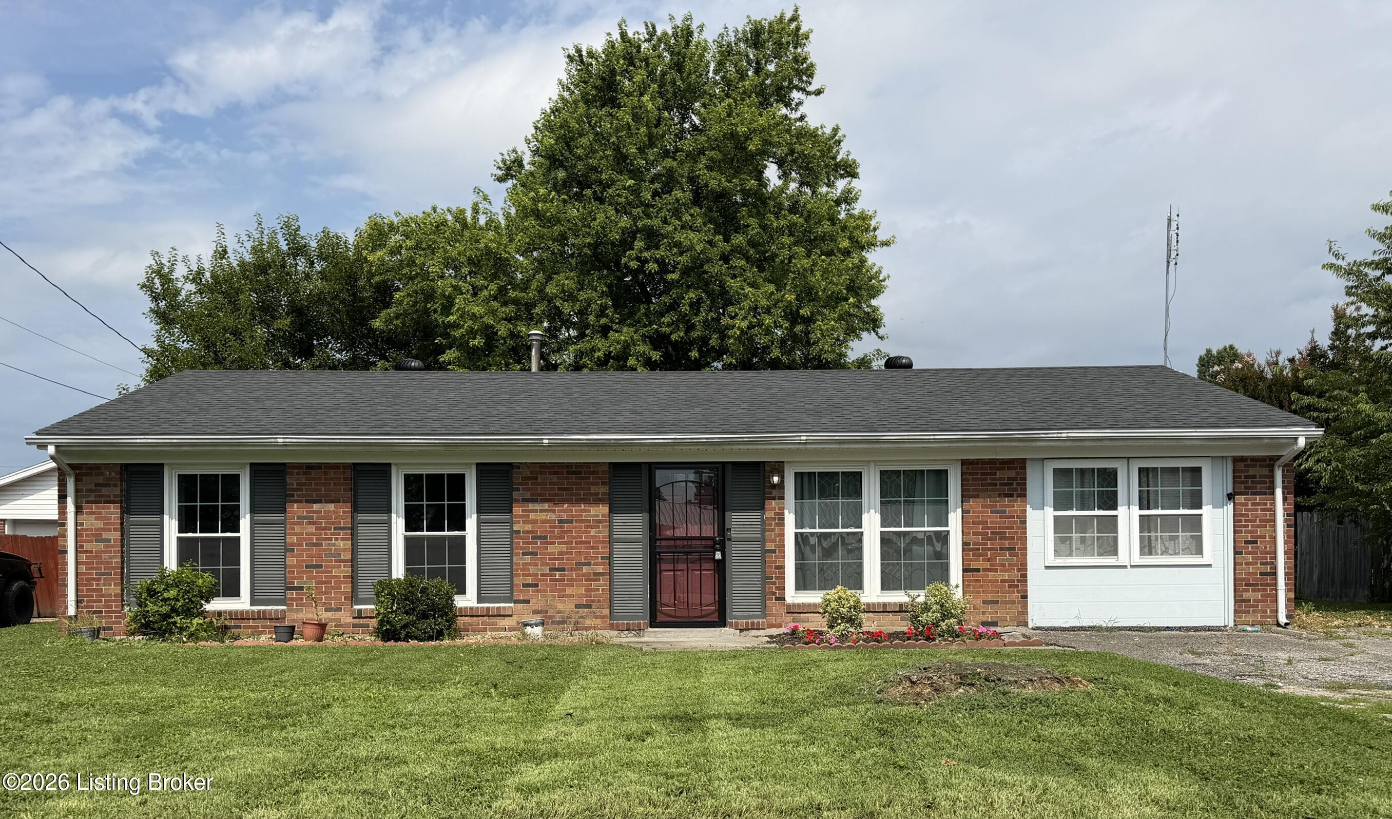 9604 Shoshone Way