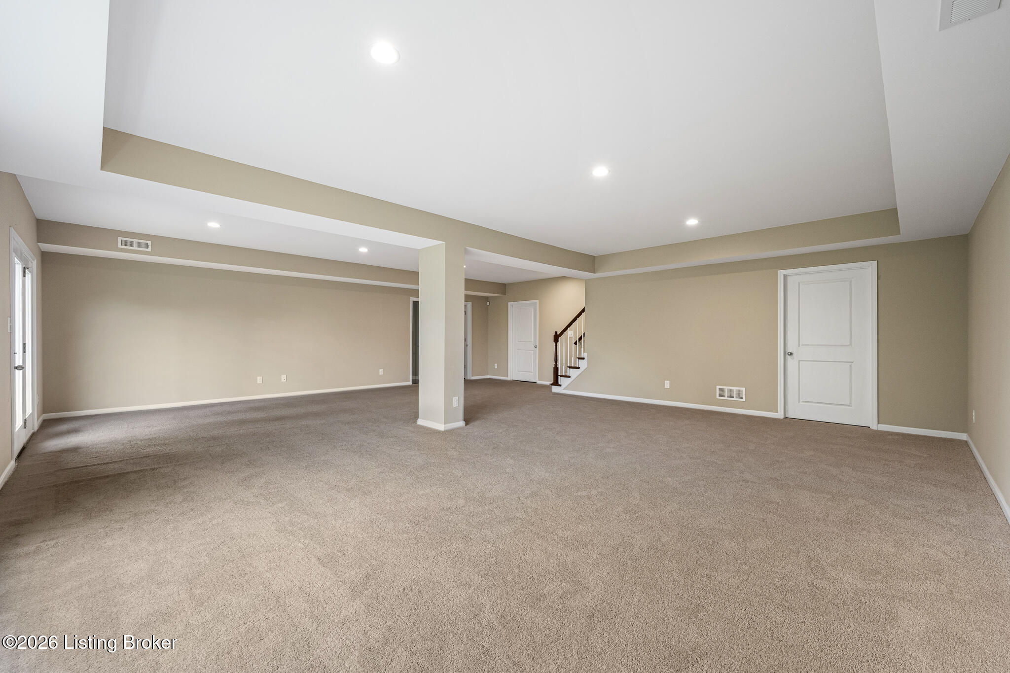 17403 Shakes Creek Dr Property Photo 42
