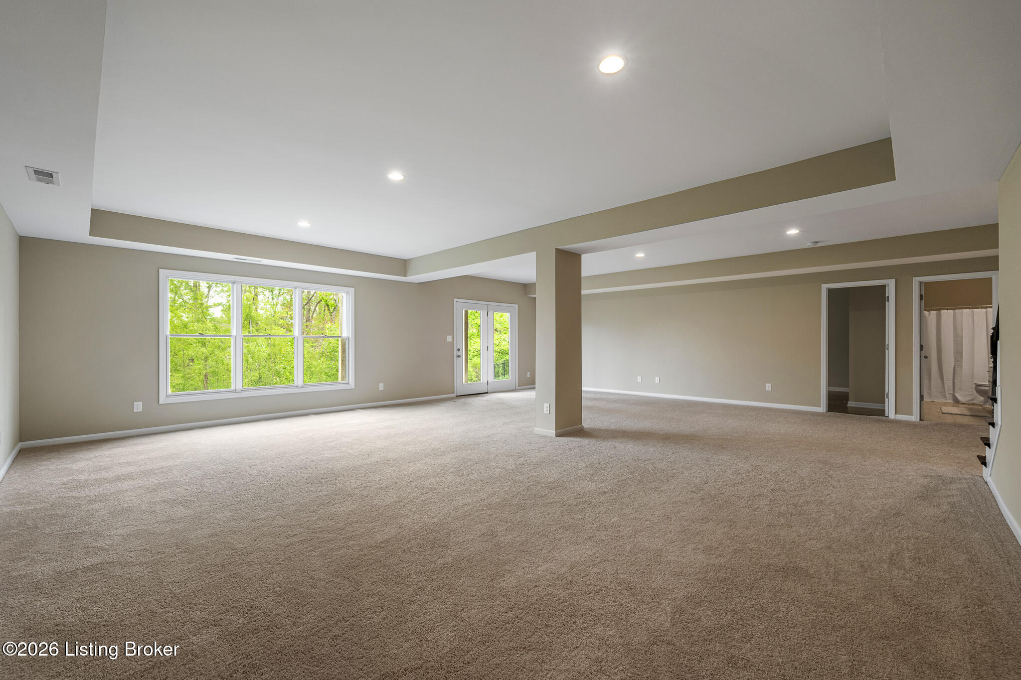 17403 Shakes Creek Dr Property Photo 43
