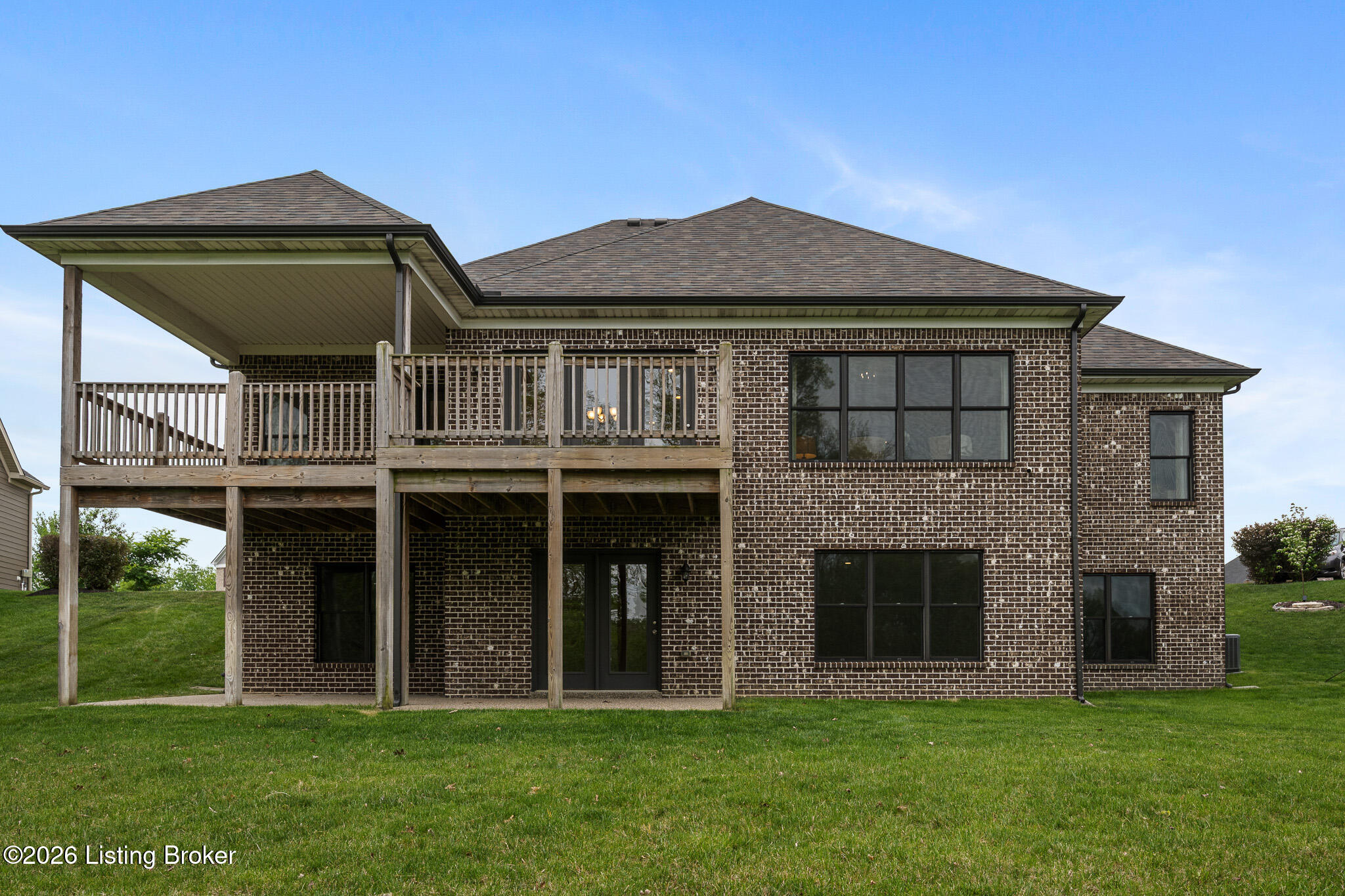 17403 Shakes Creek Dr Property Photo 54