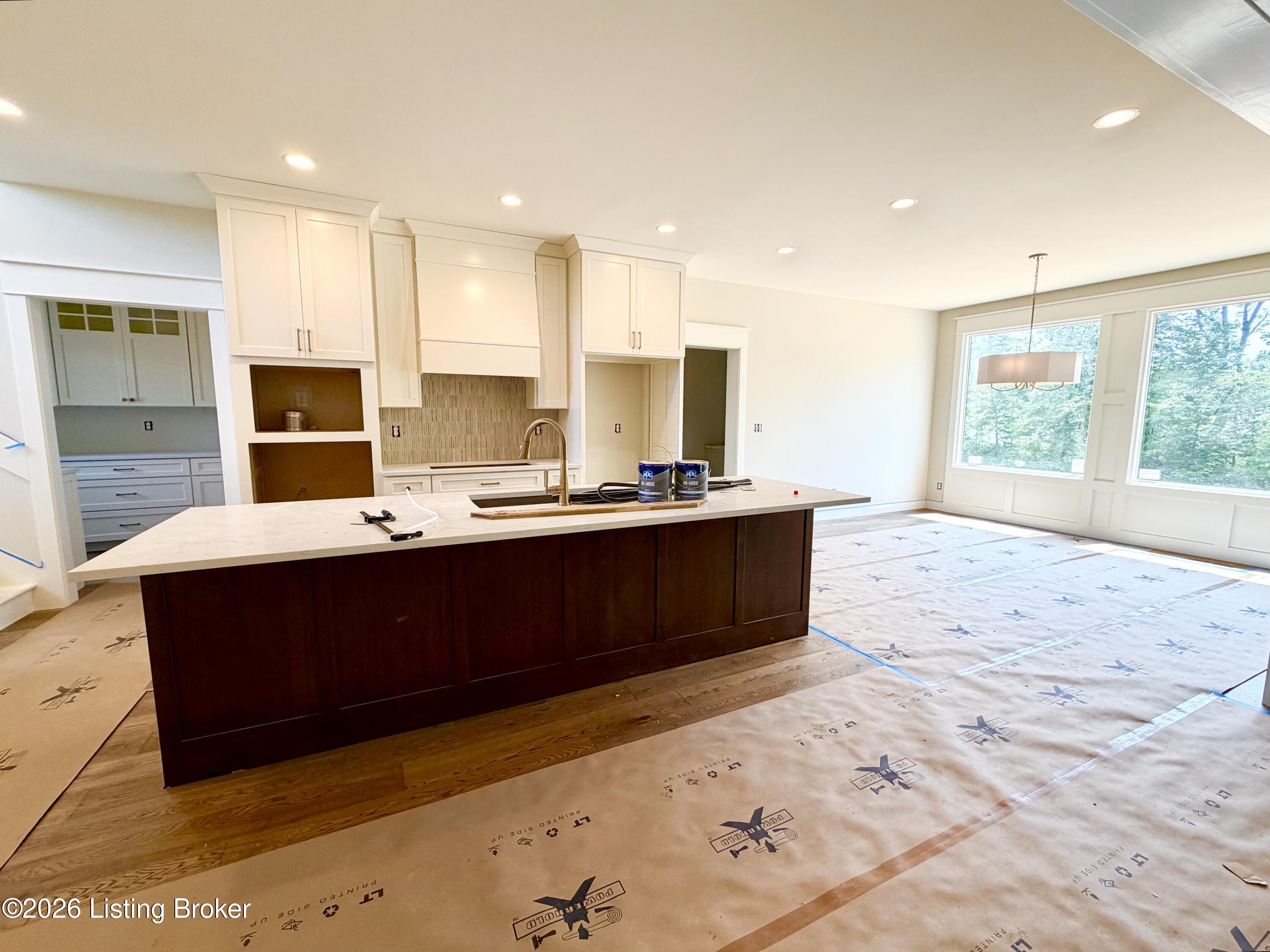 7208 Sunset Ln Property Photo 6
