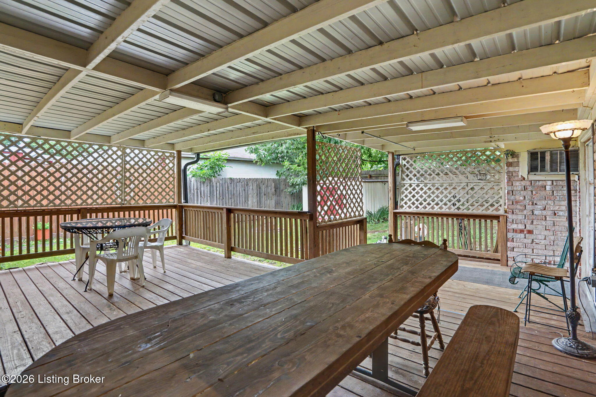217 Mackie Ln Property Photo 5