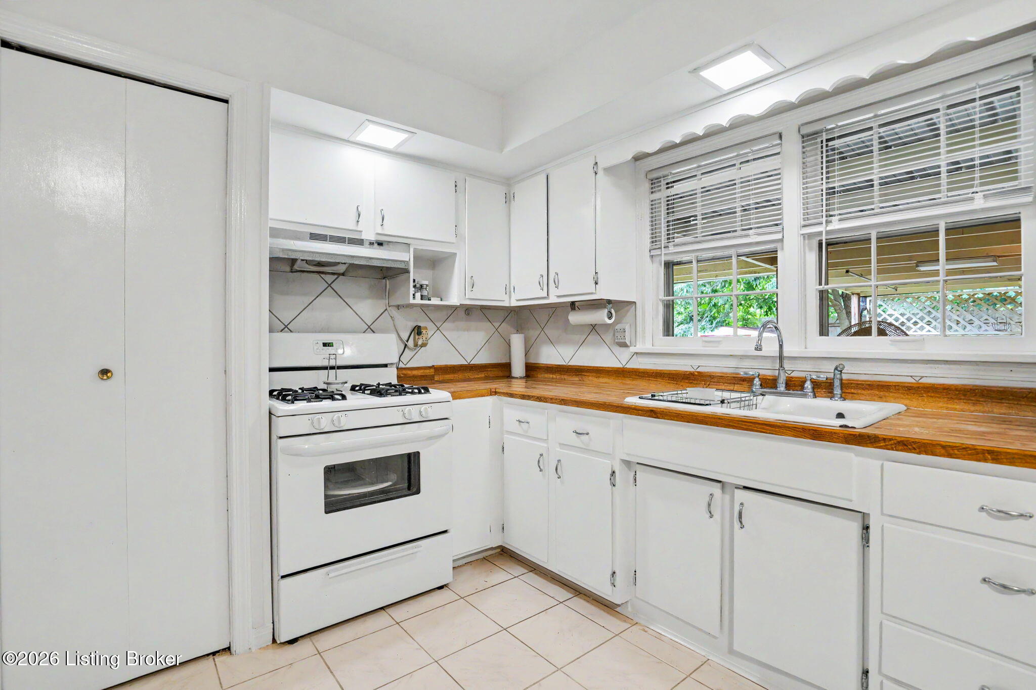 217 Mackie Ln Property Photo 24