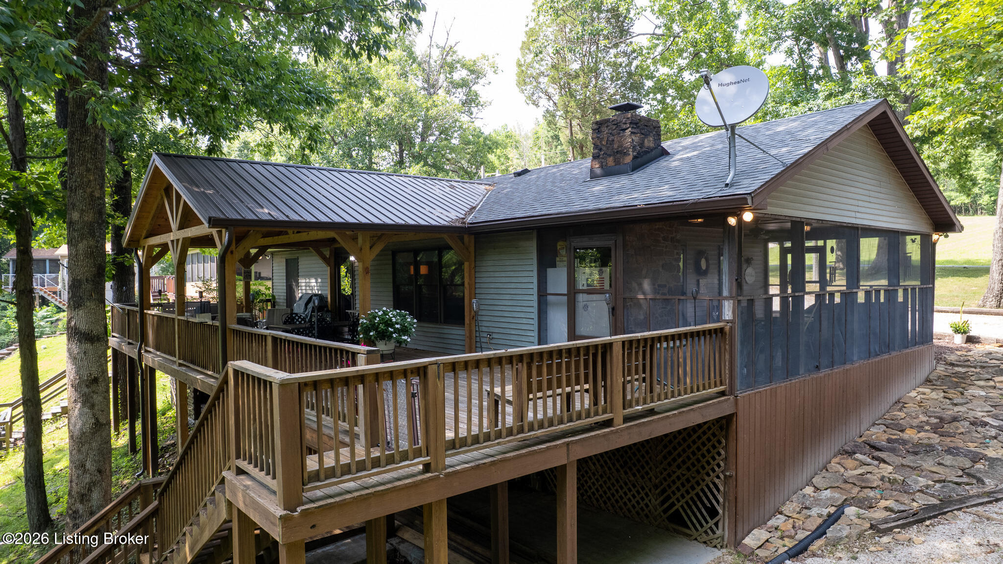 822 Spring Shores Ln Property Photo 1