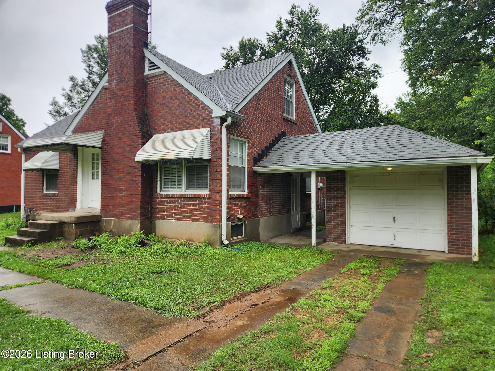 316 Monohan Dr Property Photo 2