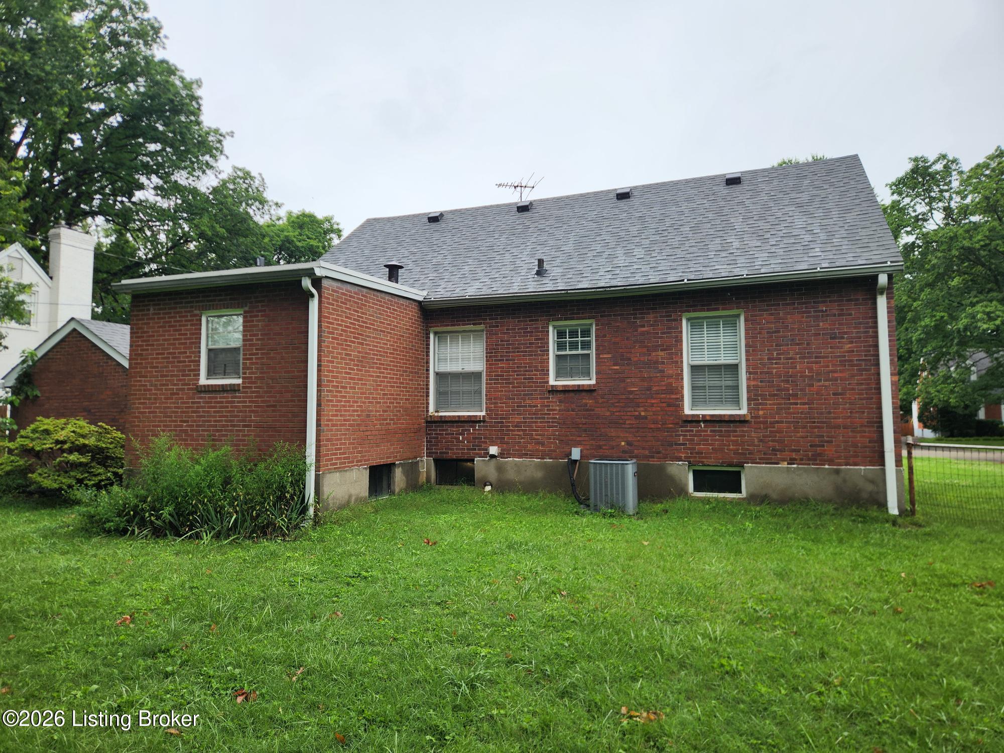 316 Monohan Dr Property Photo 24