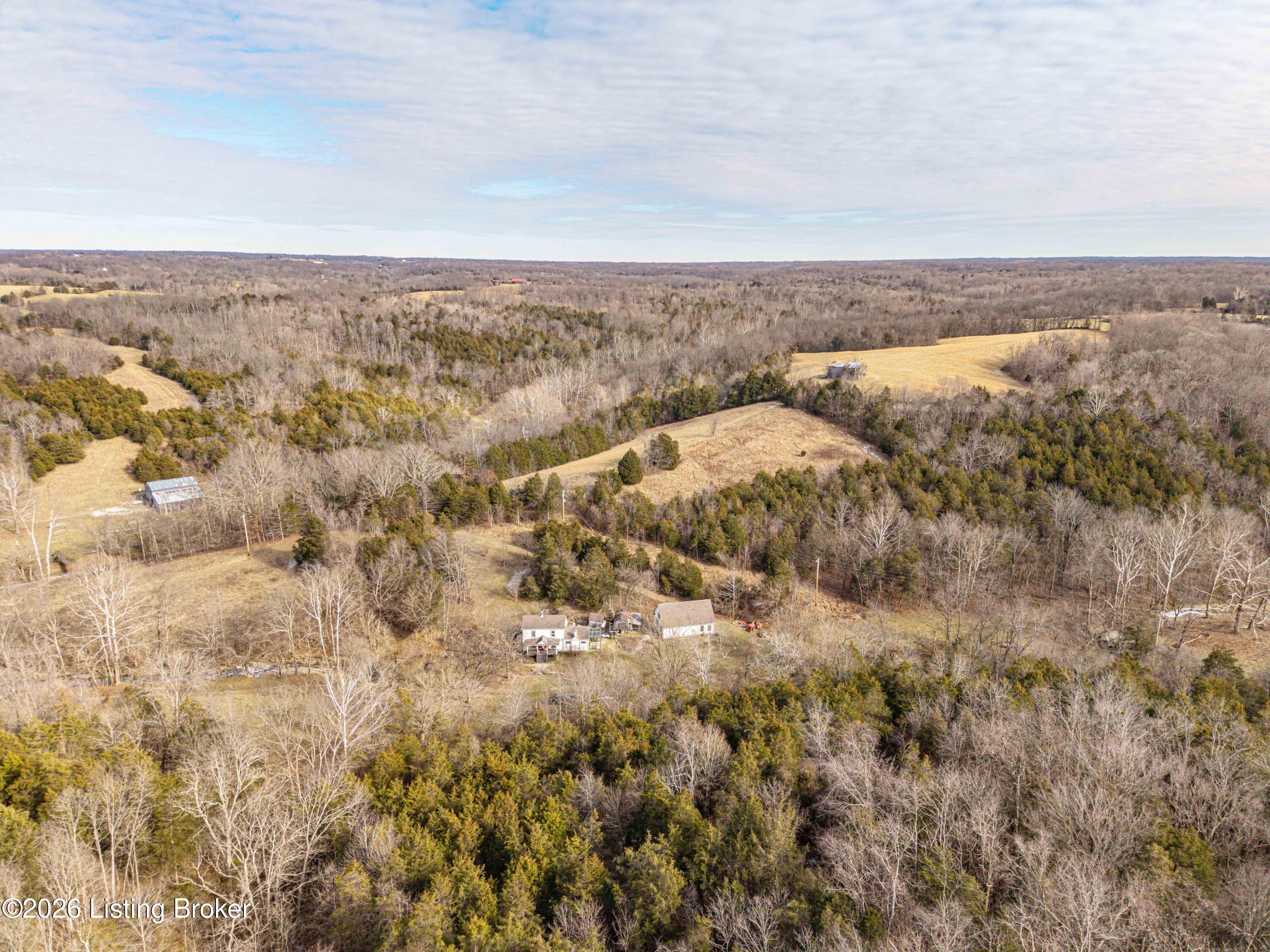 2466 Back Creek Rd Property Photo 3