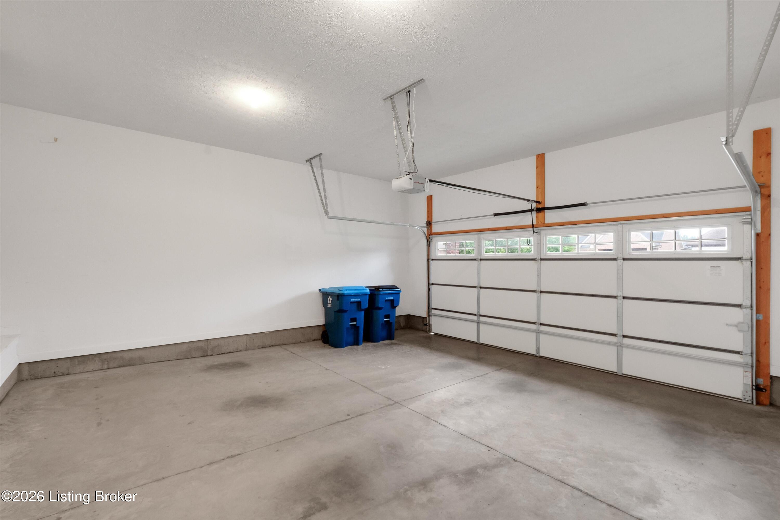 16033 Carefree Pl Property Photo 39