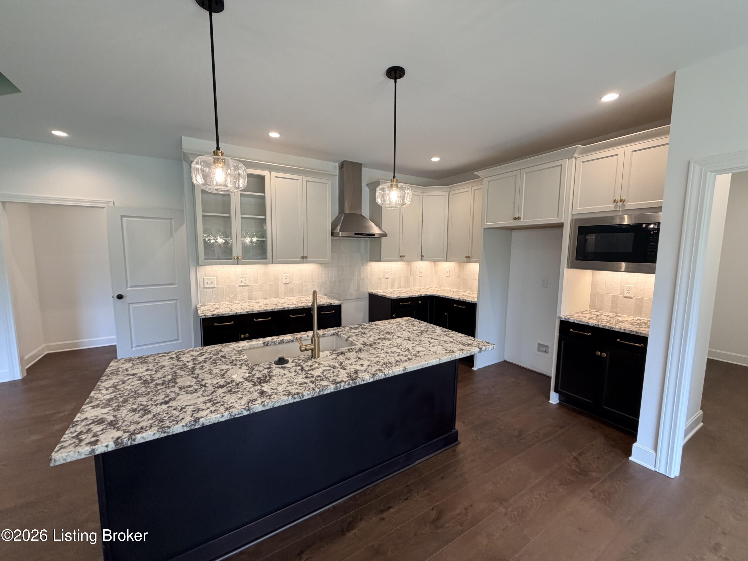 13000 Pond Creek Dr Property Photo 18
