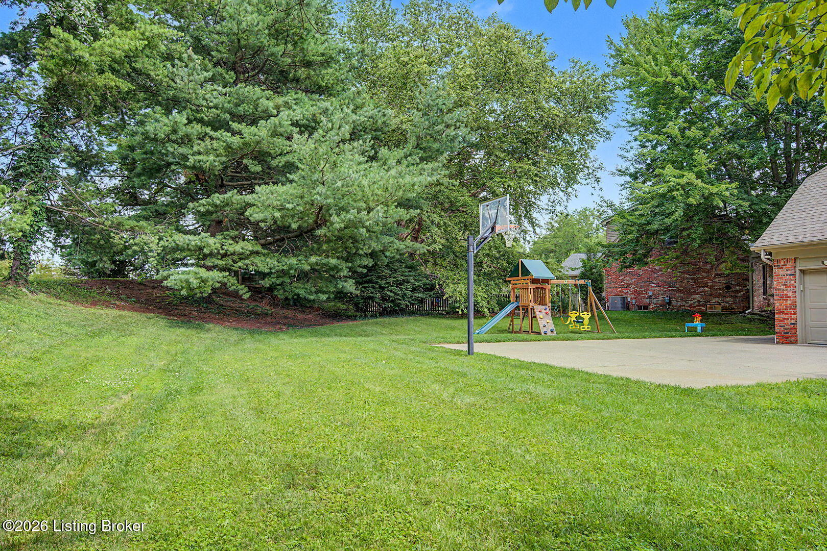 7611 Wolfspring Ct Property Photo 4