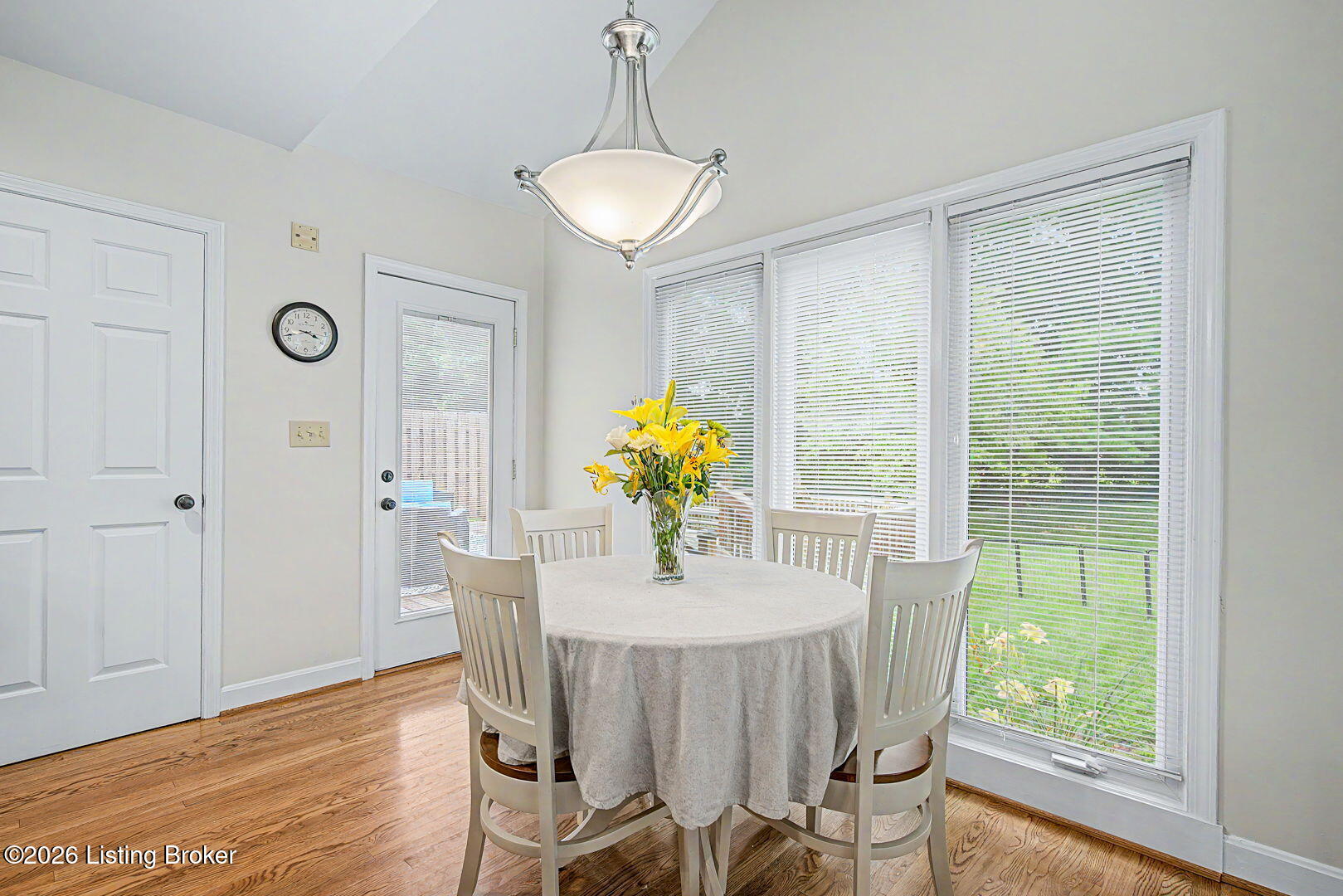 7611 Wolfspring Ct Property Photo 25
