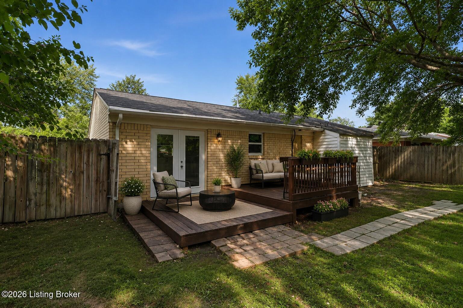 9102 Willowcreek Dr Property Photo 35