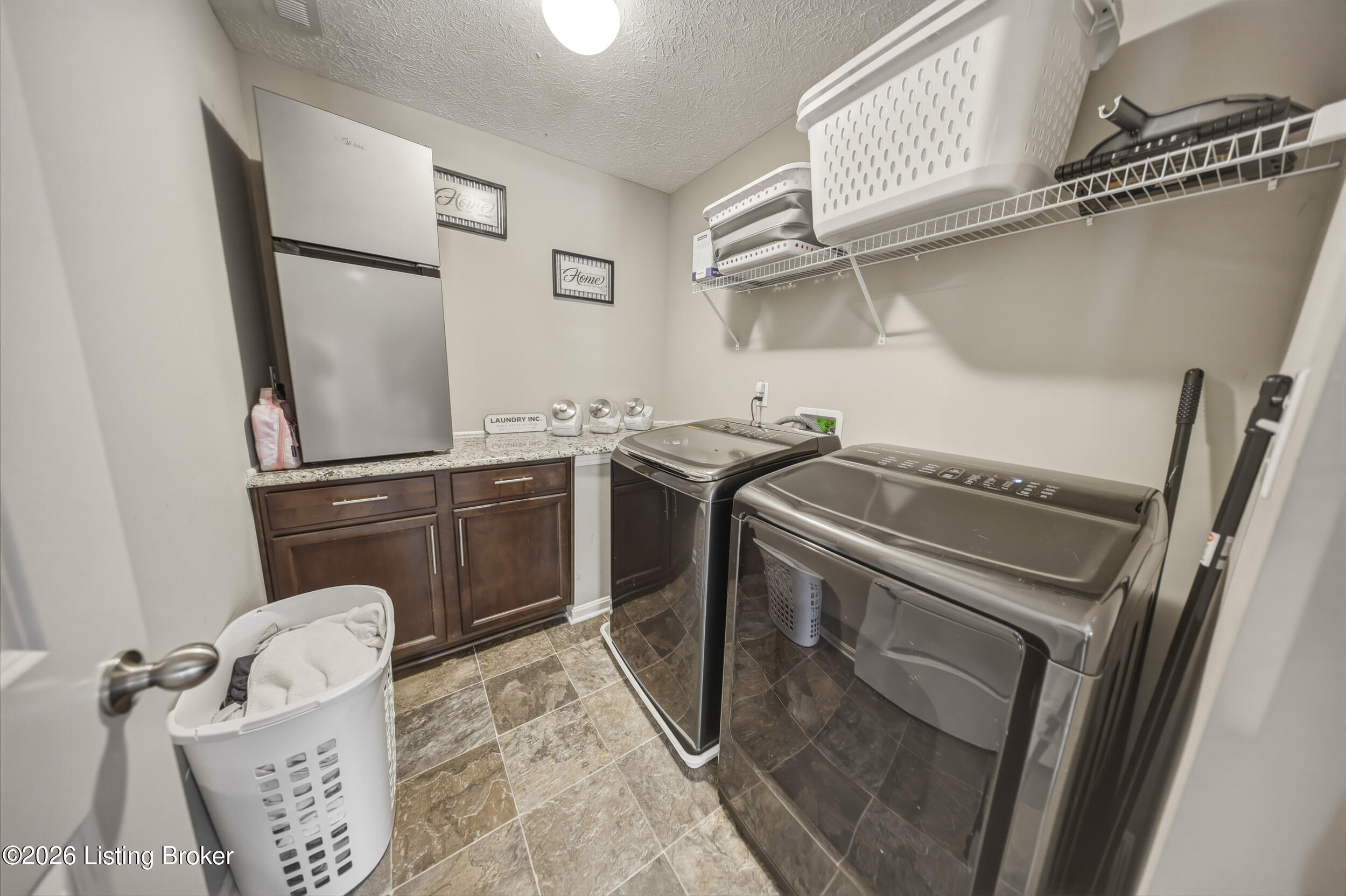 227 Belden Trail Property Photo 33
