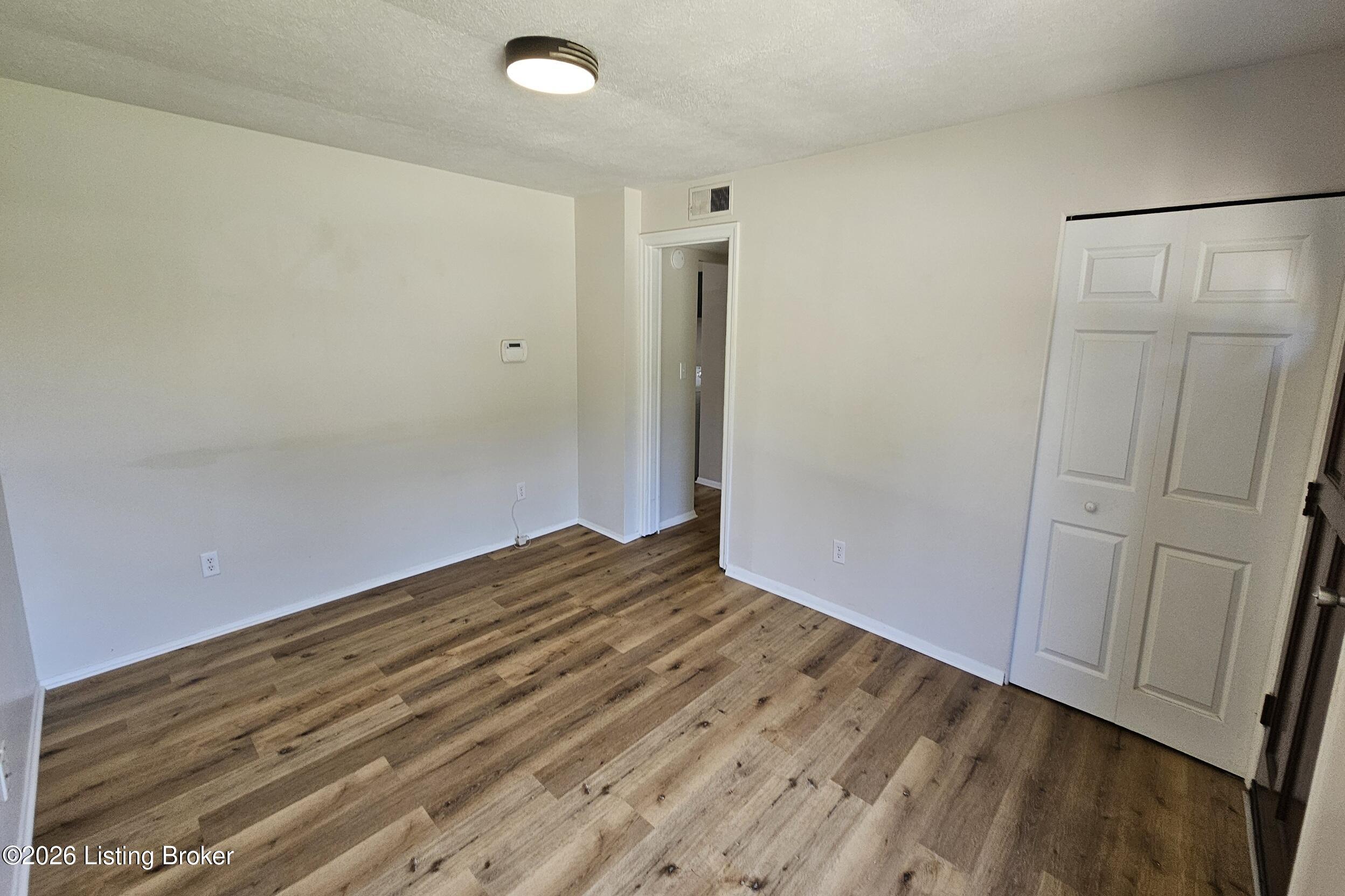 704 Drummond Way Property Photo 9