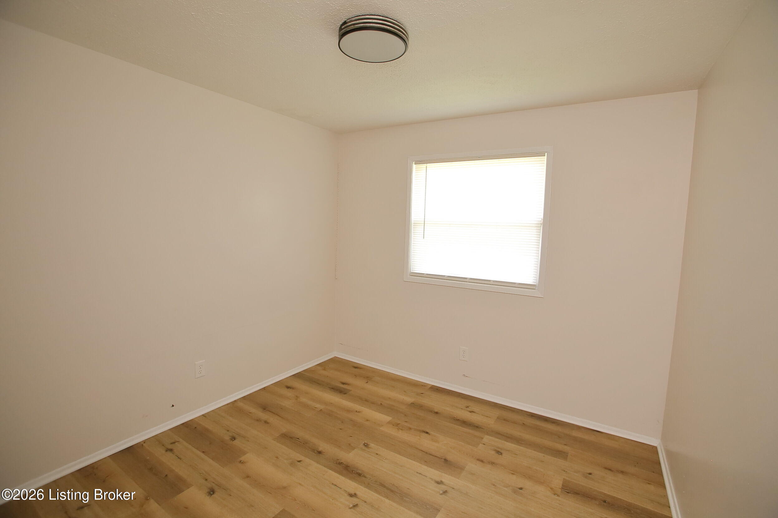 704 Drummond Way Property Photo 23