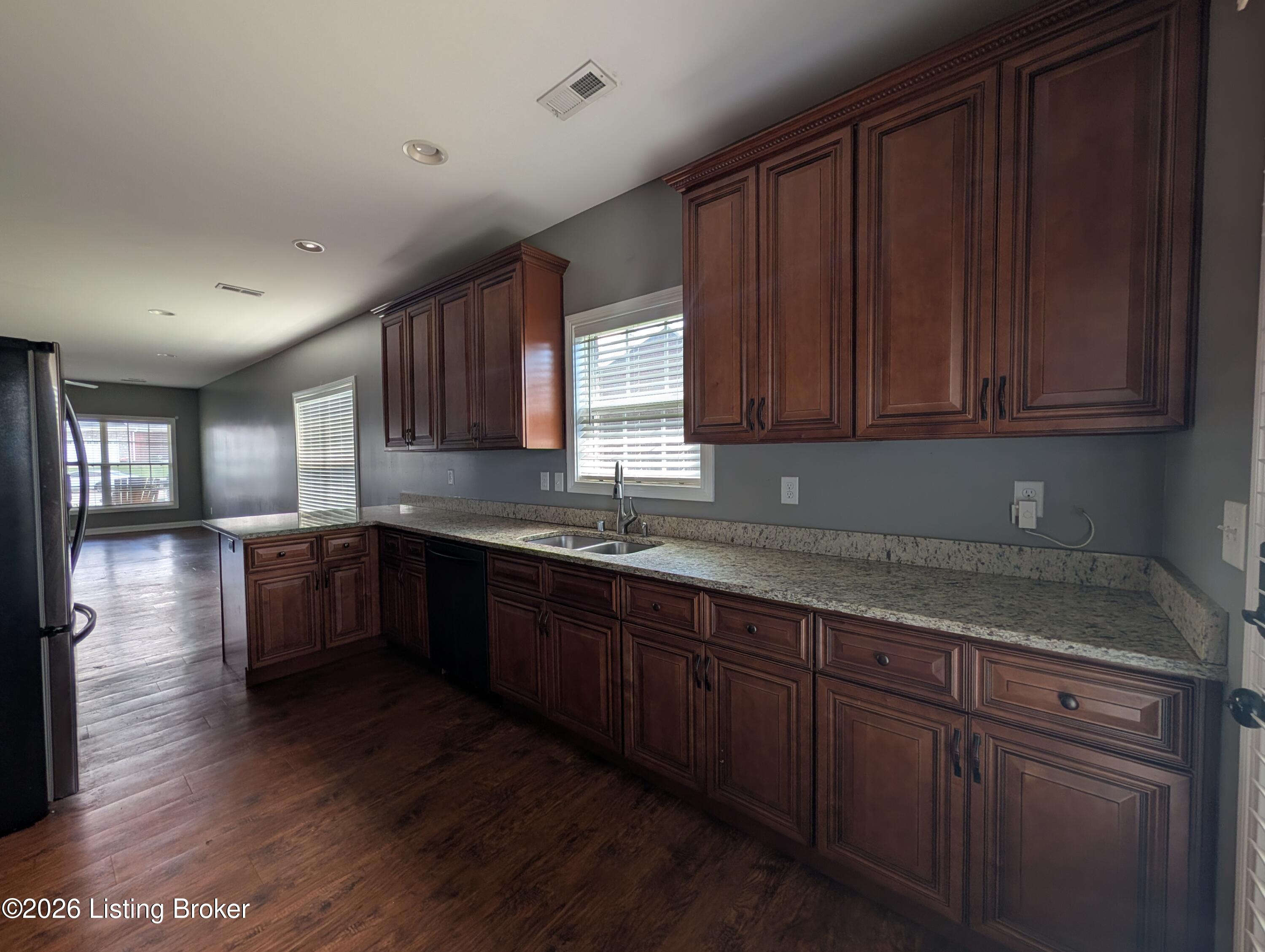 158 Elder Glen Ct Property Photo 11