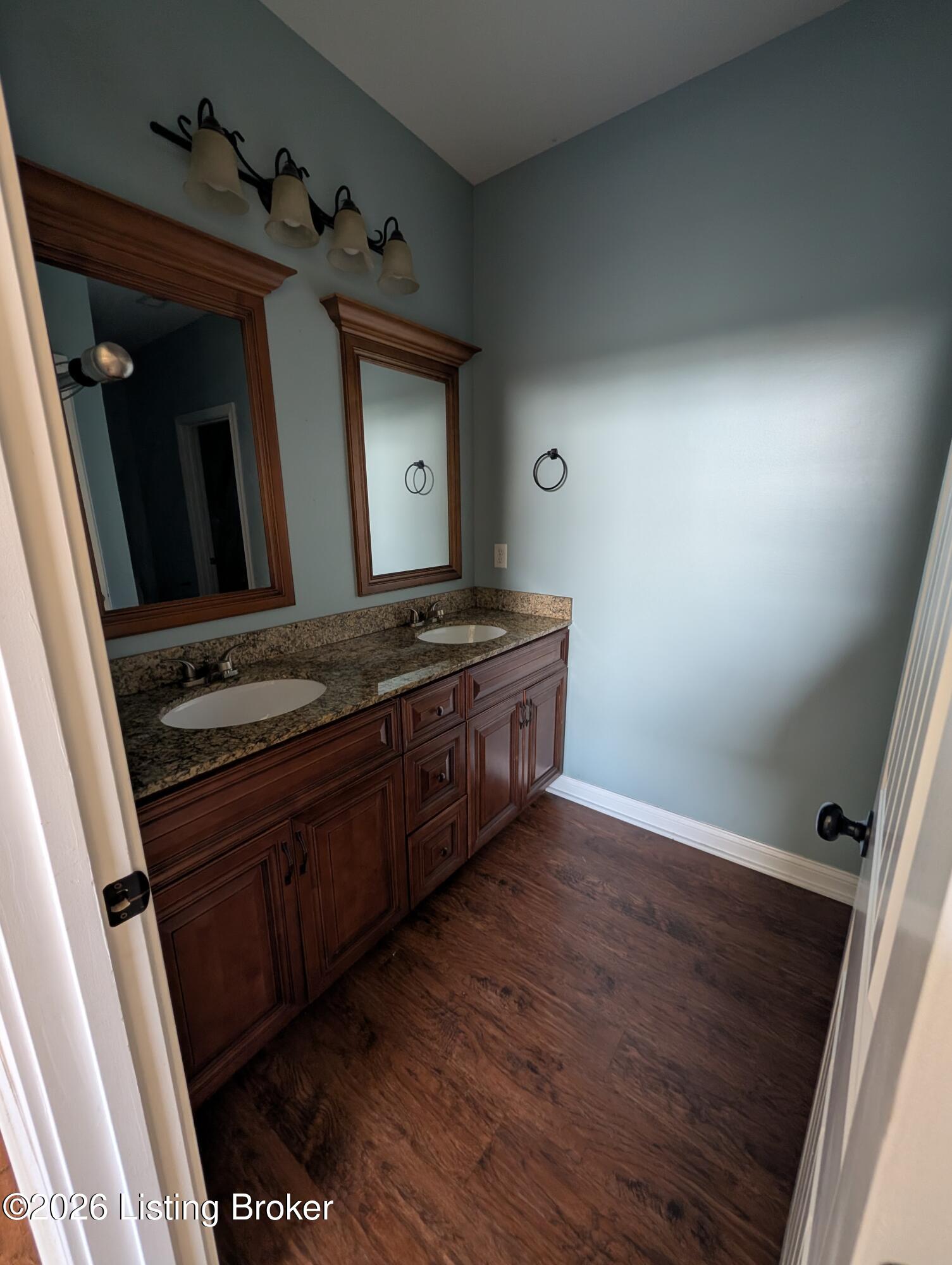 158 Elder Glen Ct Property Photo 19