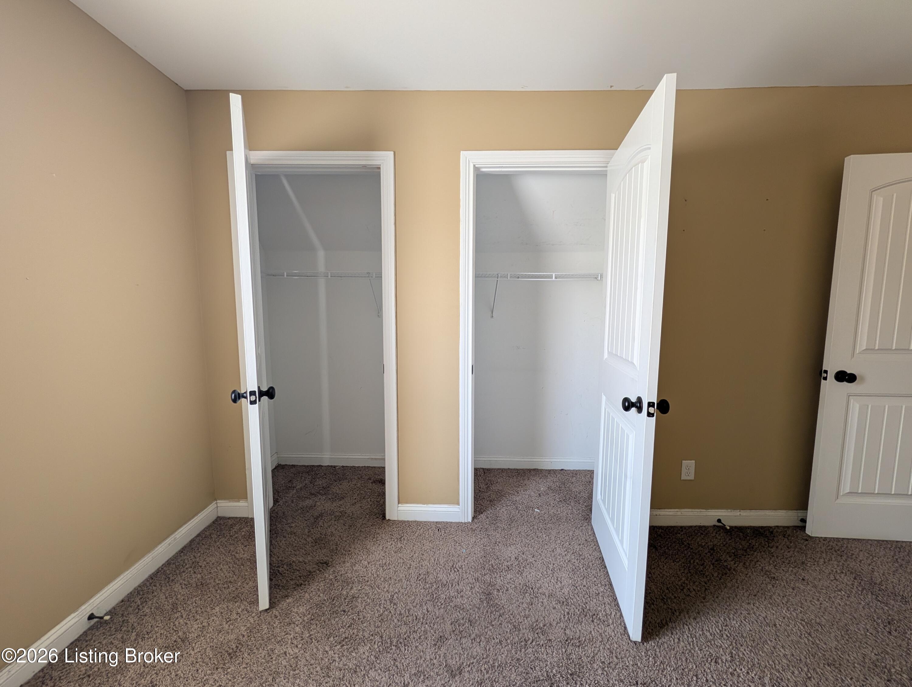 158 Elder Glen Ct Property Photo 24