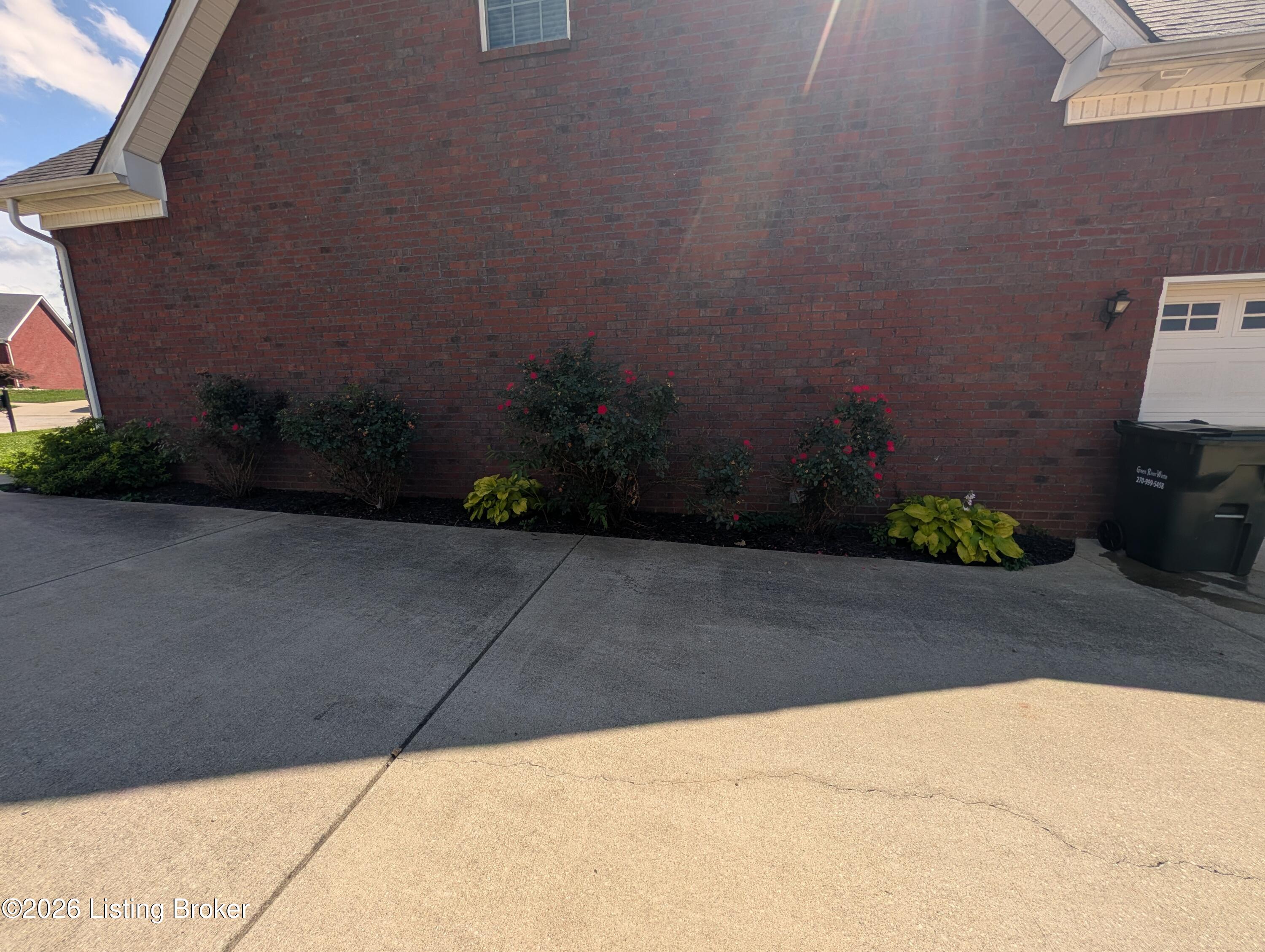158 Elder Glen Ct Property Photo 36