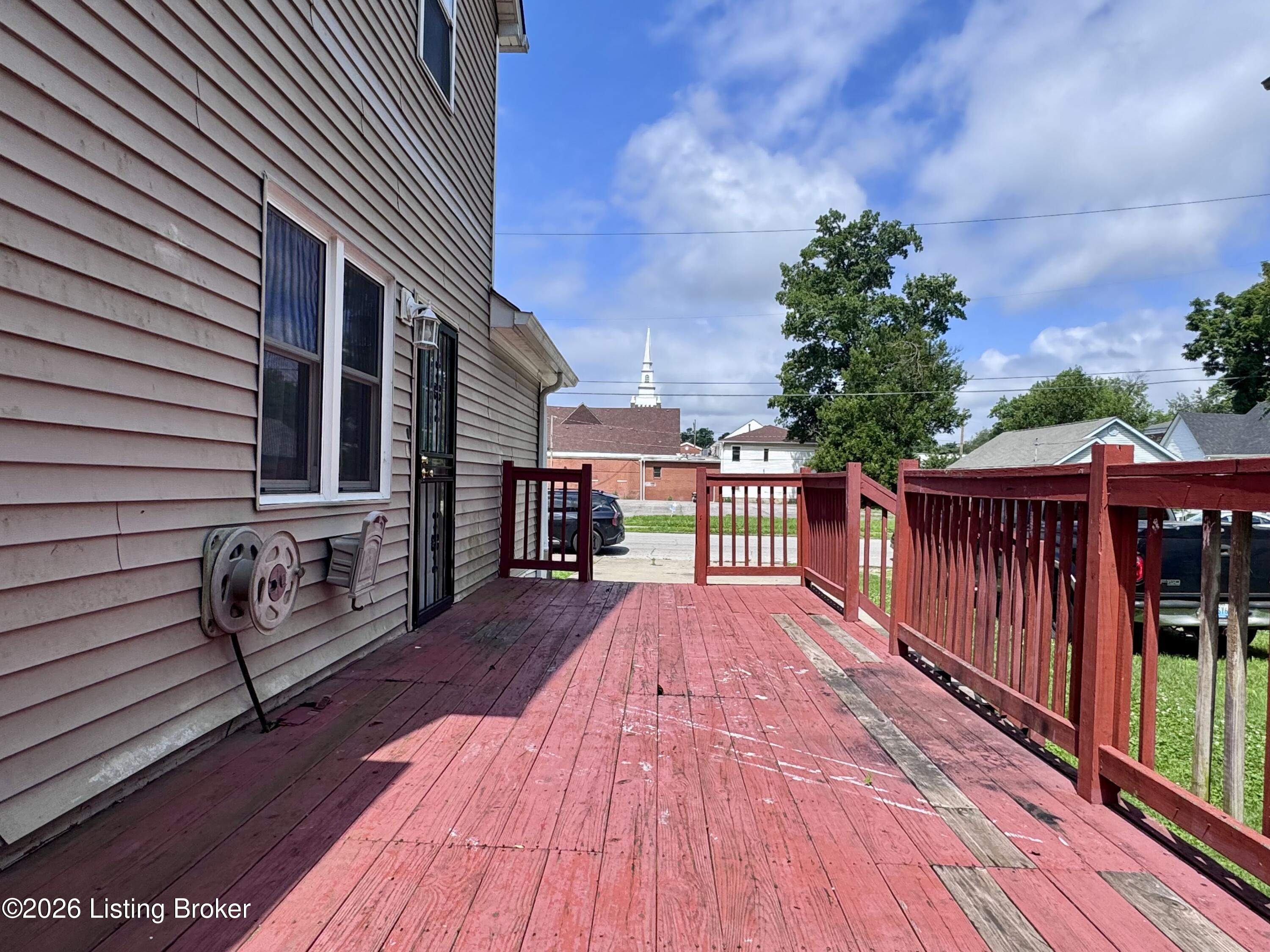1347 S 28th St Property Photo 18