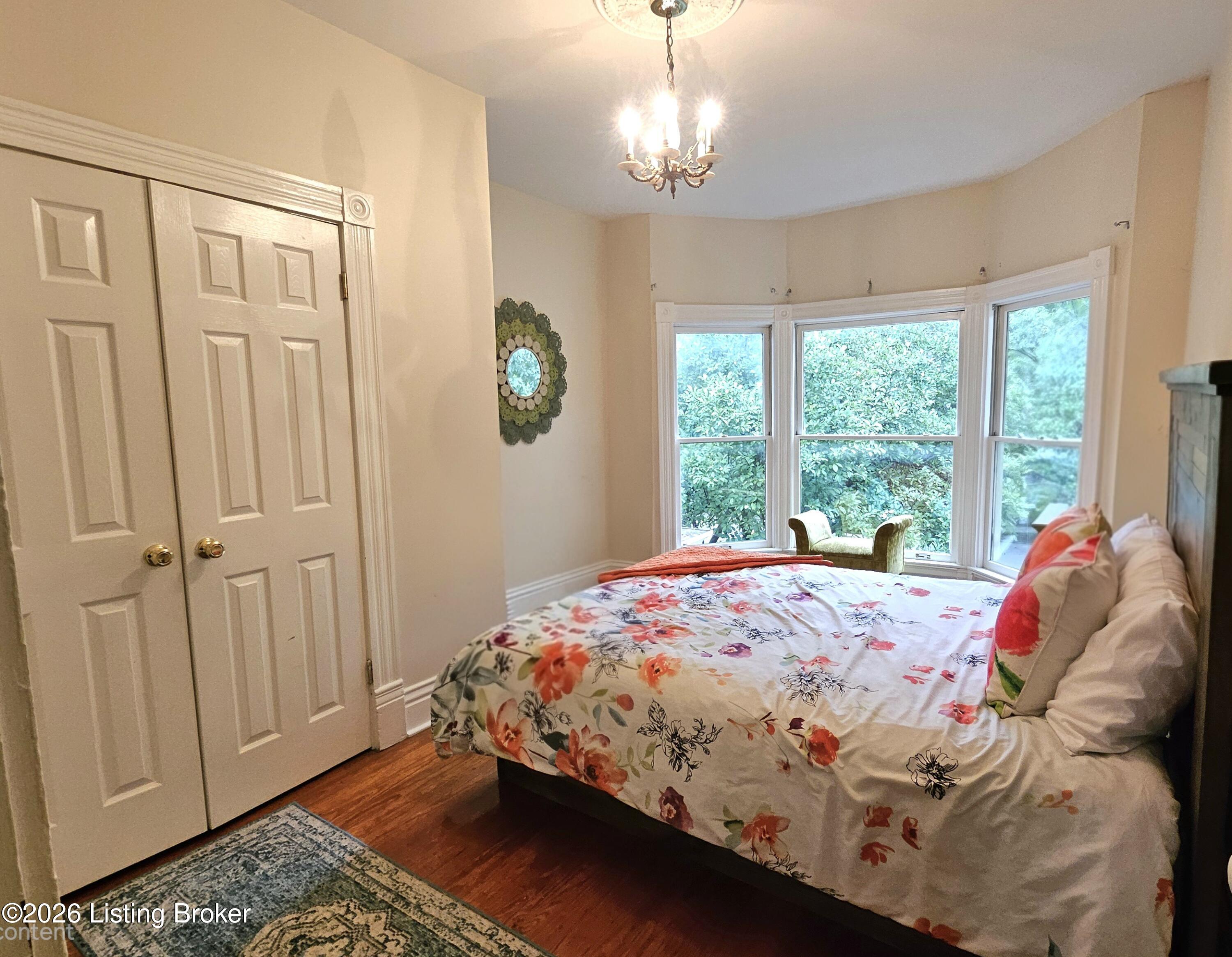 1274 Everett Ave Property Photo 25