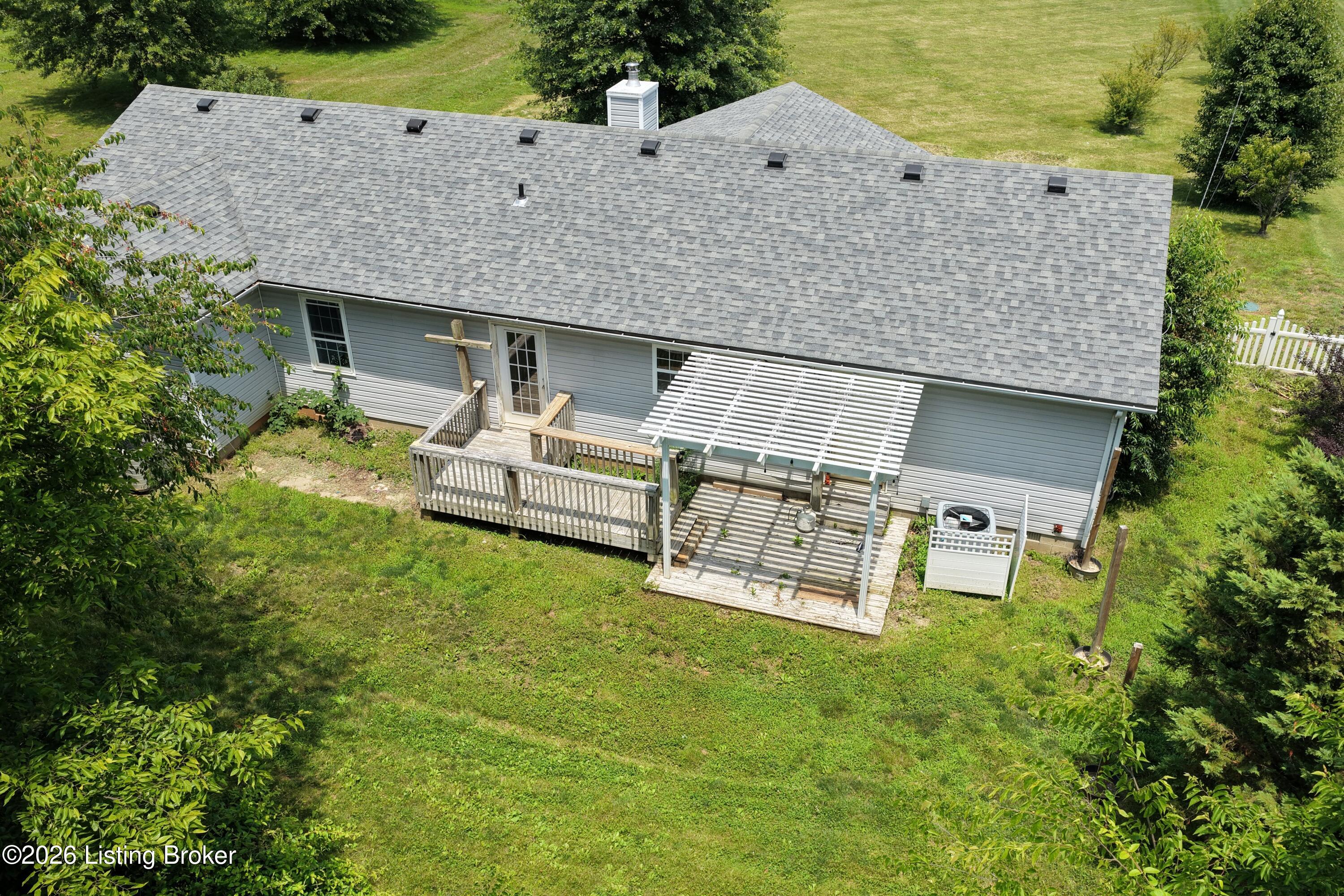 237 Cherry Blossom Dr Property Photo 8
