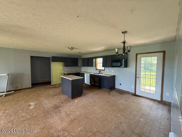237 Cherry Blossom Dr Property Photo 10