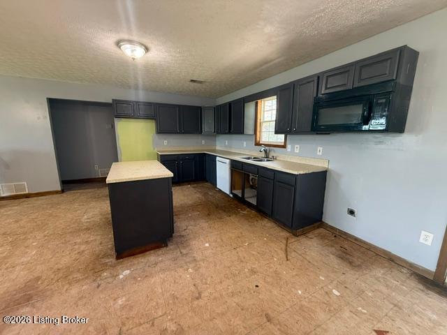 237 Cherry Blossom Dr Property Photo 12
