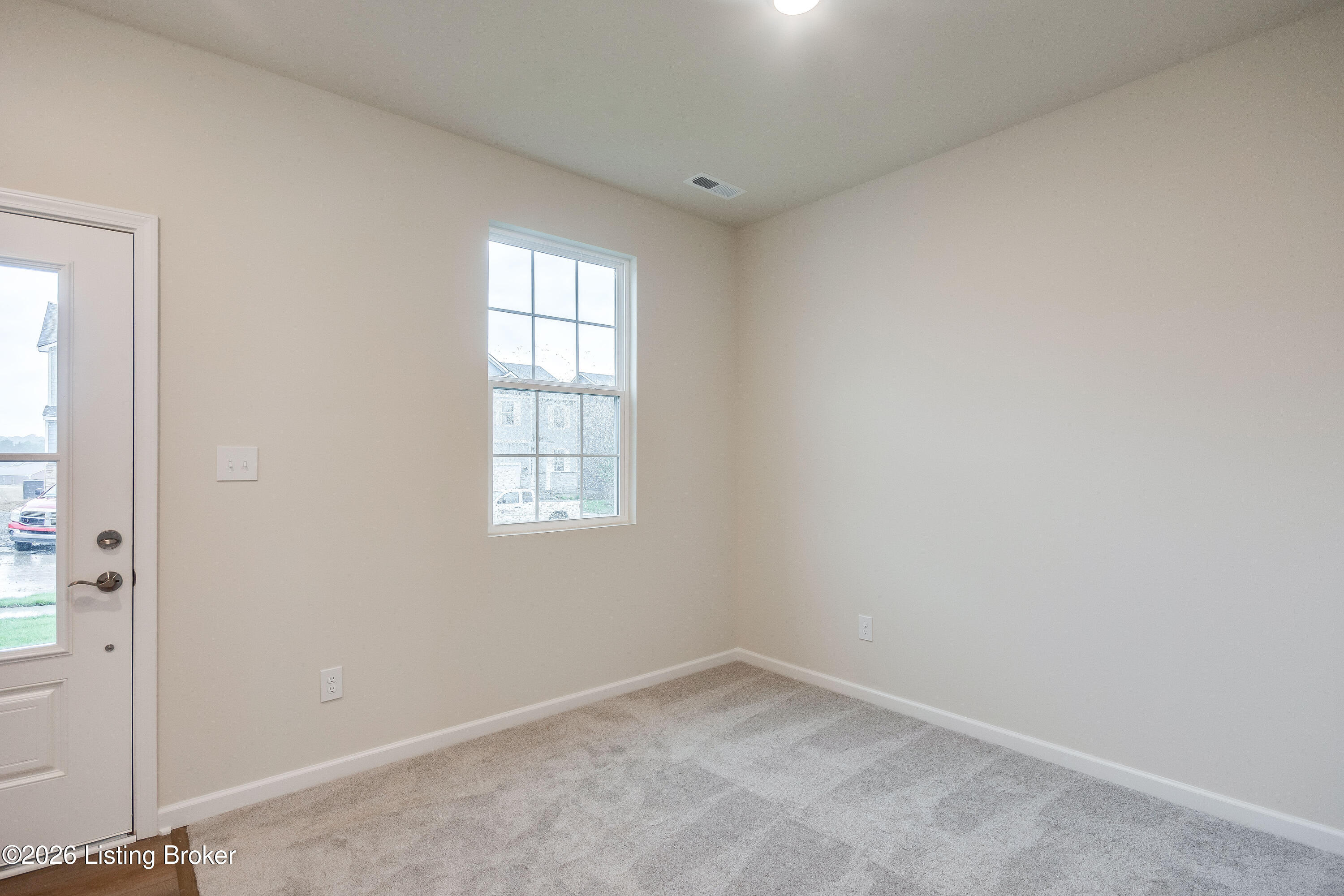16956 Aiken Ridge Cir Property Photo 12