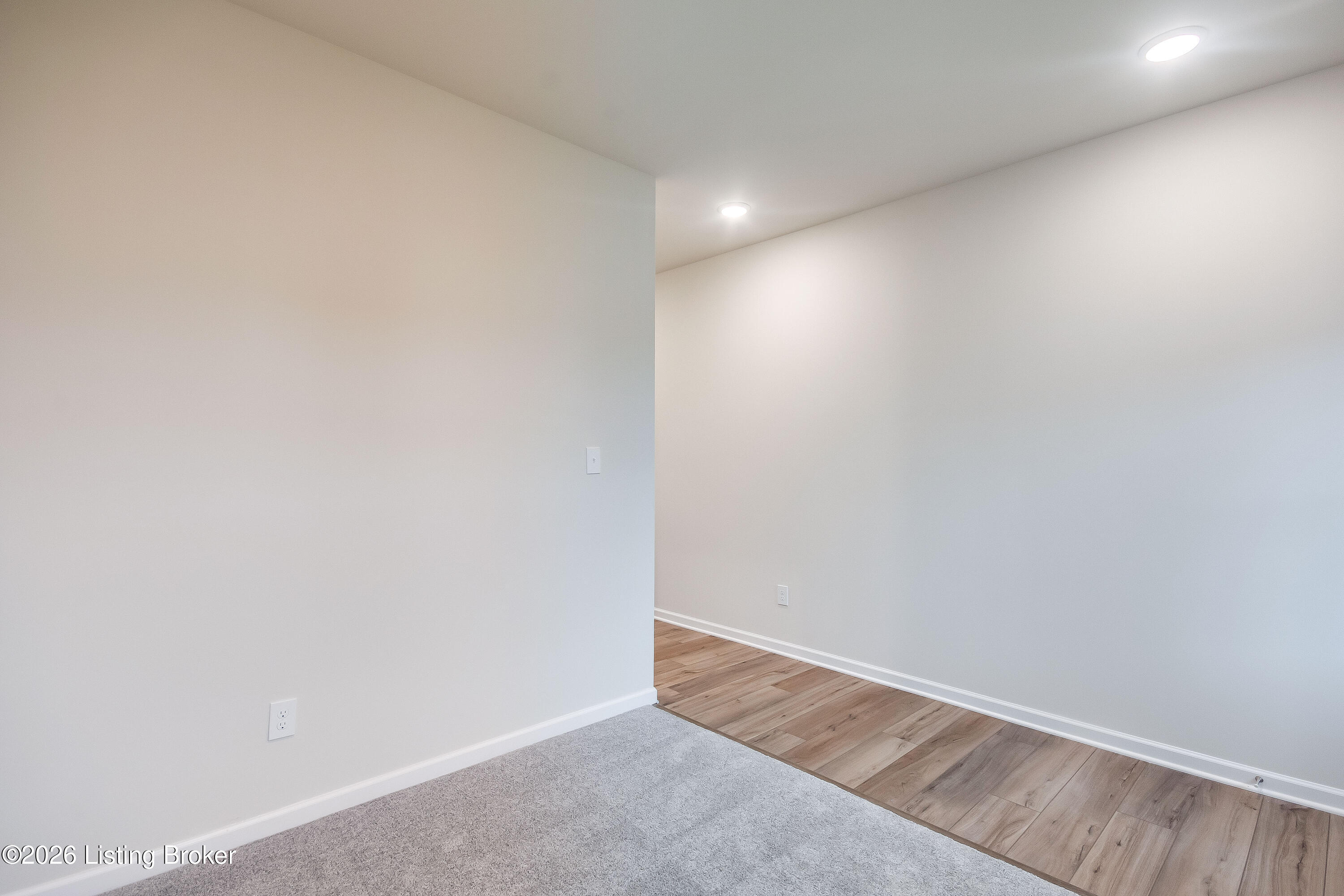 16956 Aiken Ridge Cir Property Photo 14