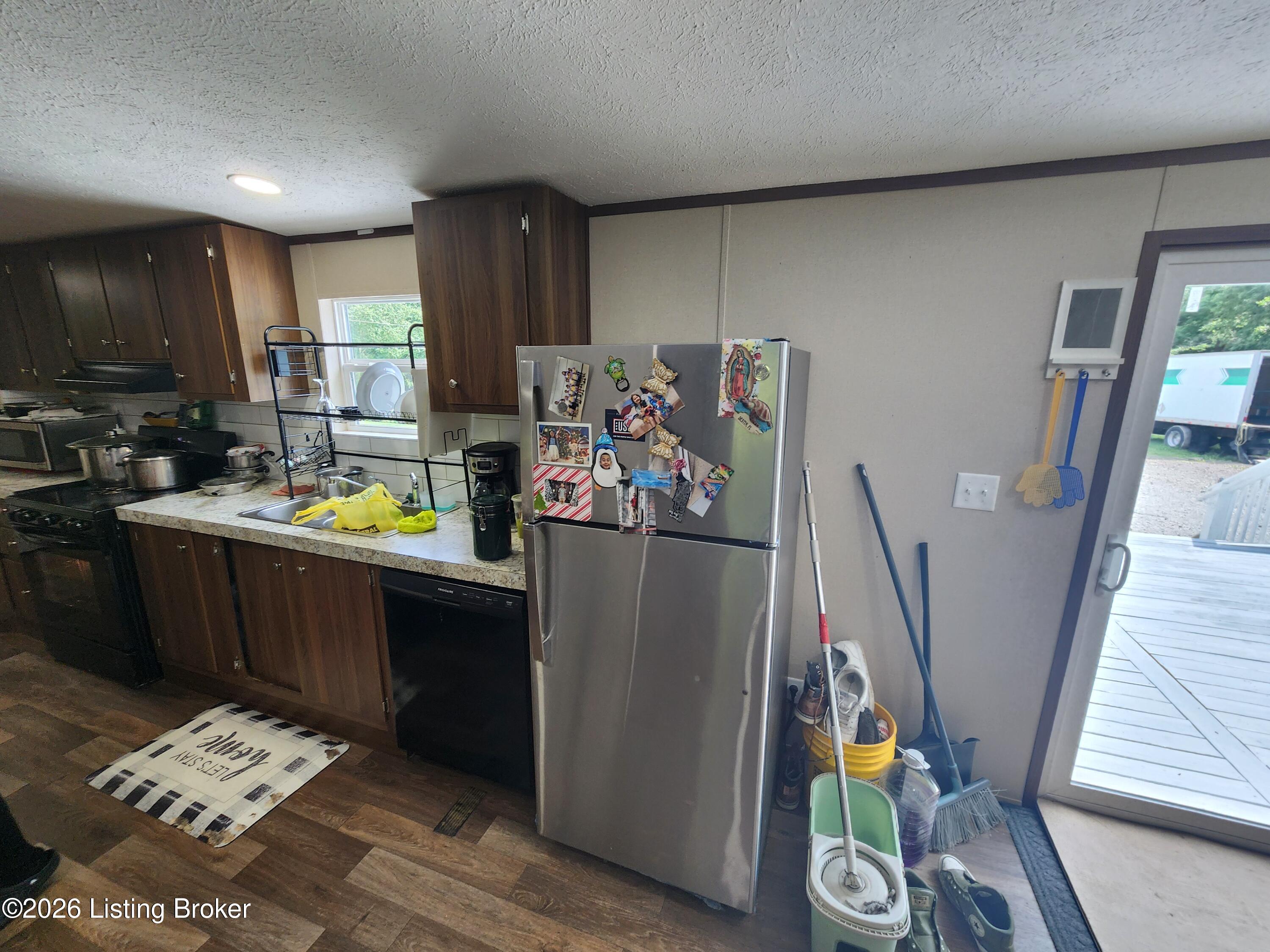 6205 Valley Creek Rd Property Photo 15