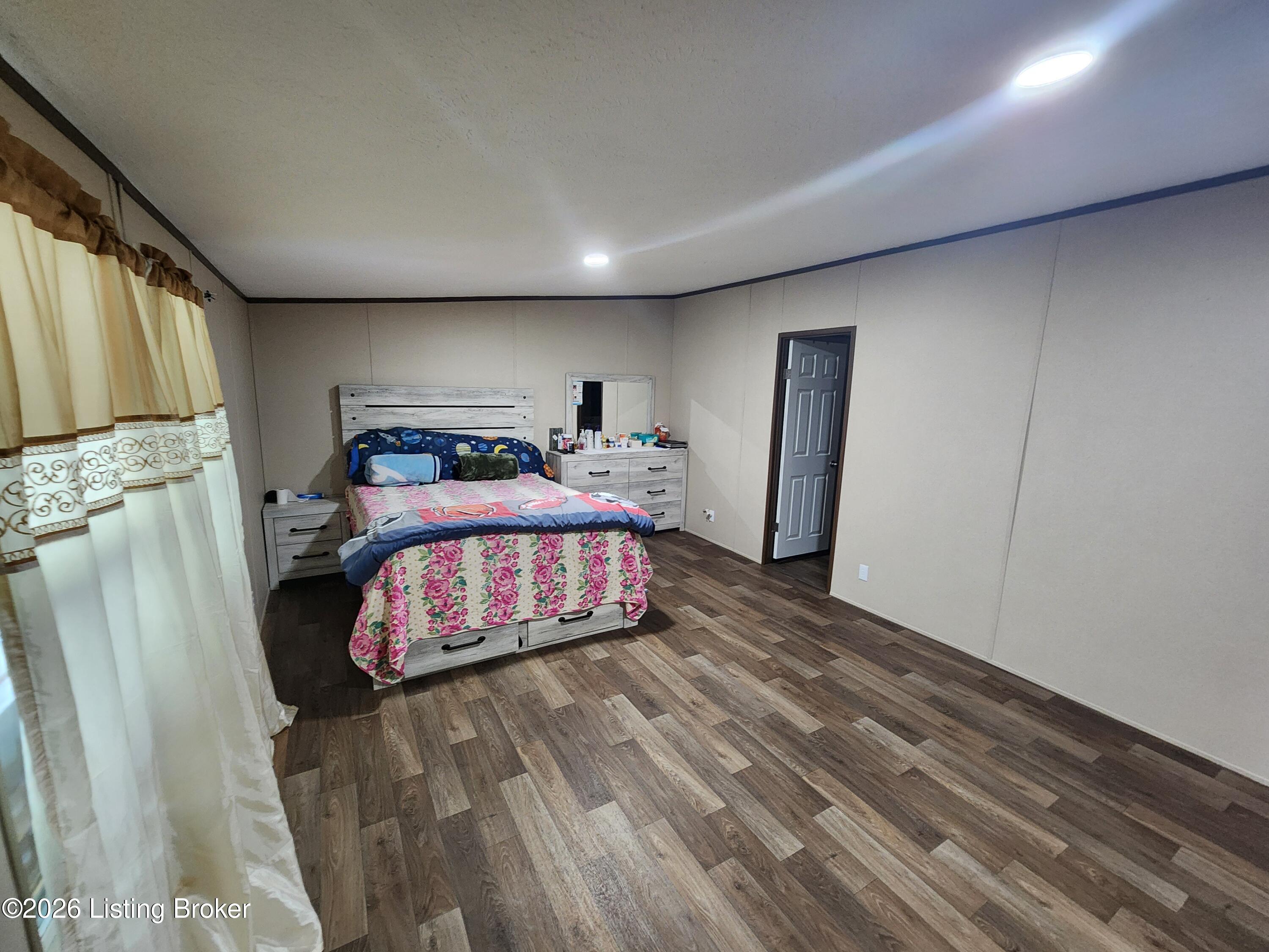 6205 Valley Creek Rd Property Photo 16